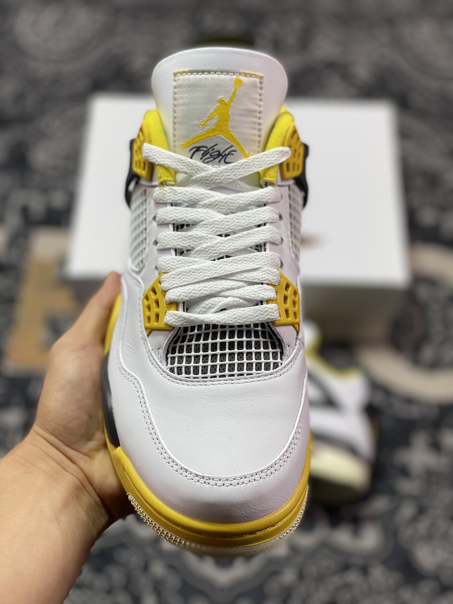 460 优选 原装级别Air Jordan AJ4 Retro 白黄雷公 AQ9129-101