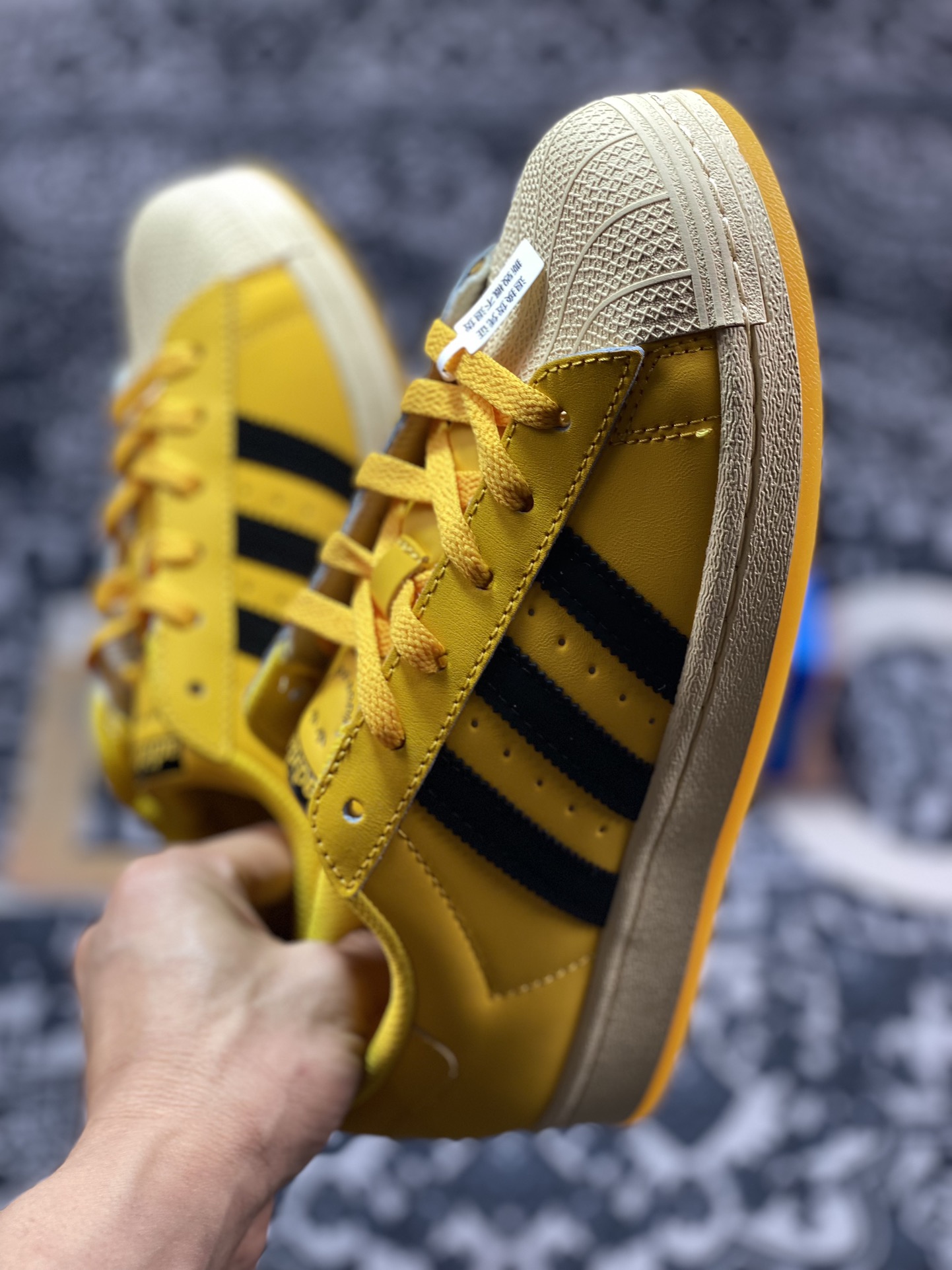 150 Adidas Originals Superstar”Bold Gold”经典板鞋“皮革黄白黑笑脸LOGO”GY2070