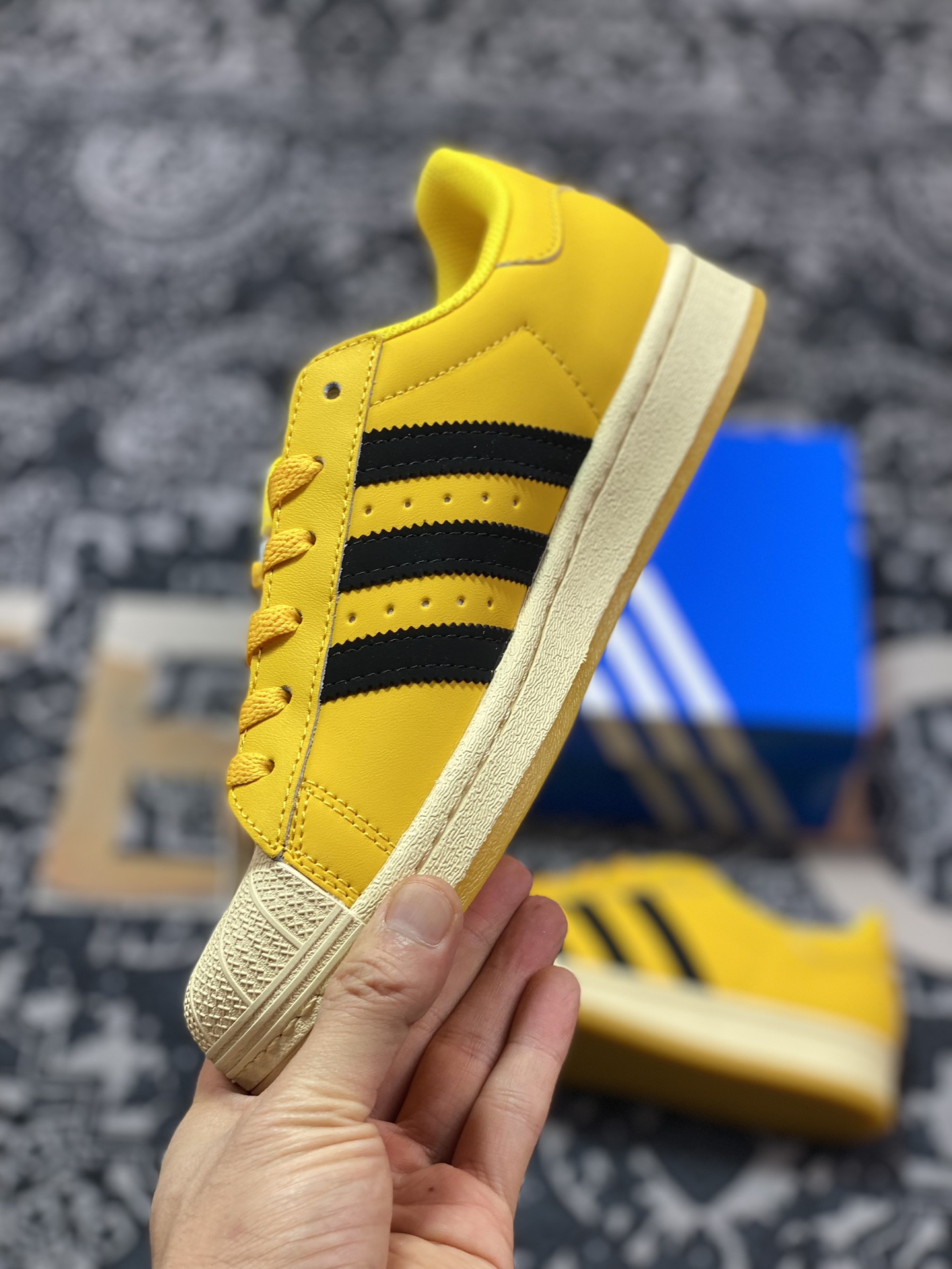 150 Adidas Originals Superstar”Bold Gold”经典板鞋“皮革黄白黑笑脸LOGO”GY2070