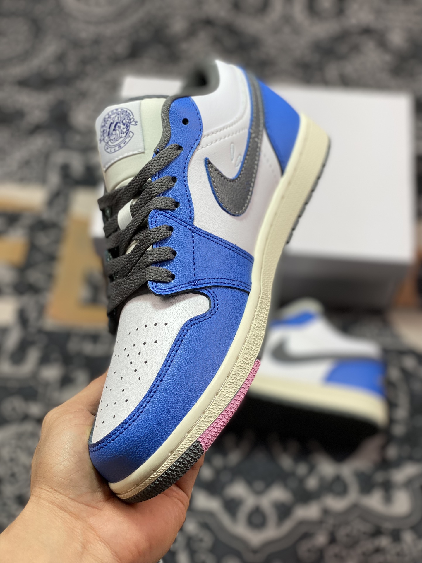 200  Nike Air Jordan 1 Low SE”Flight Vintage”AJ1乔丹一代低帮篮球鞋“联名小野比利闪电蓝”FV8439-104