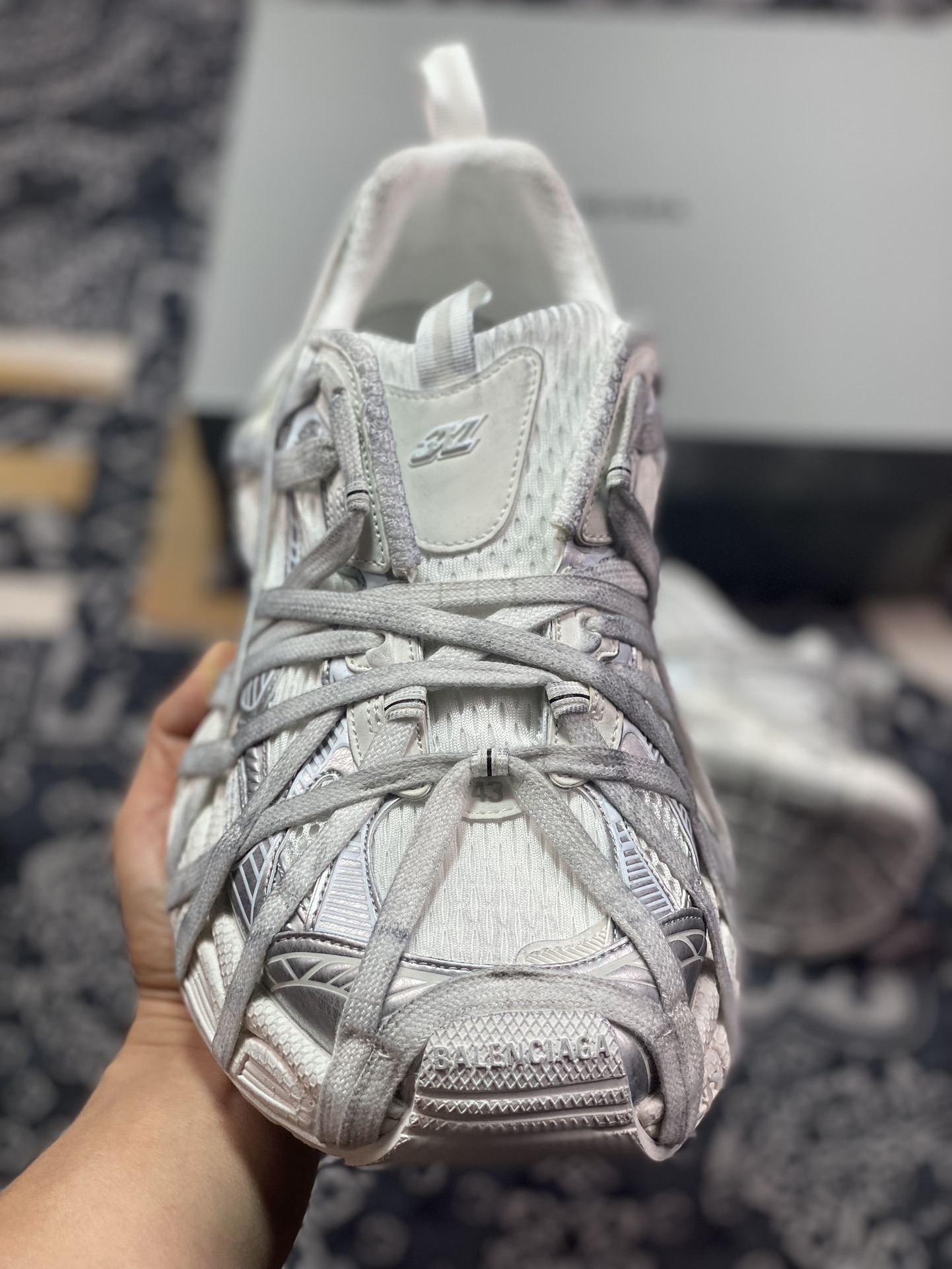 480 巴黎世家BALENCIAGA 3XL Extreme Lace Sneakers 3 慢跑鞋“白银做旧木乃伊绑绳”778698 W3XLL 0125