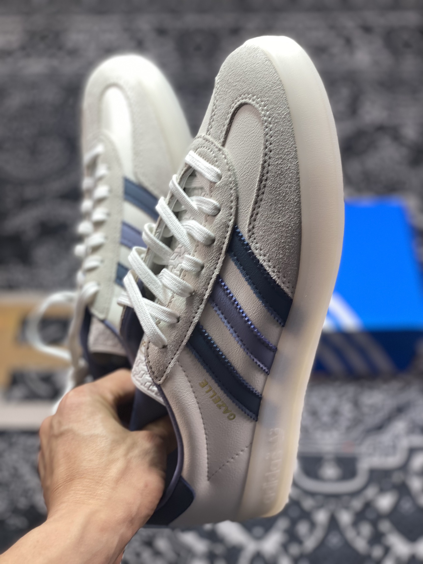 200 优选 原装级别 VT版 AD Original Gazelle Indoor Trainers 低帮板鞋 IG1643