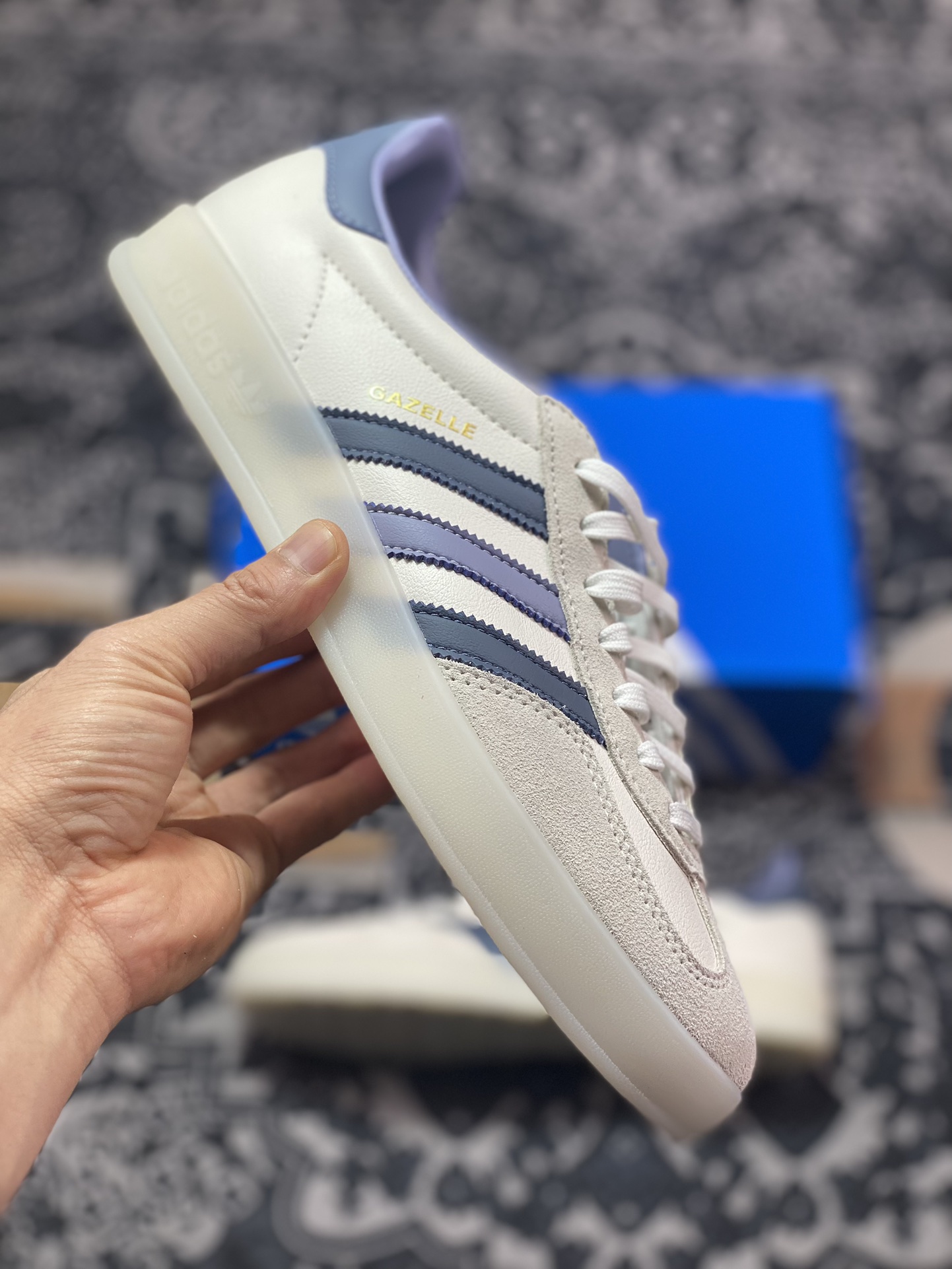 200 优选 原装级别 VT版 AD Original Gazelle Indoor Trainers 低帮板鞋 IG1643