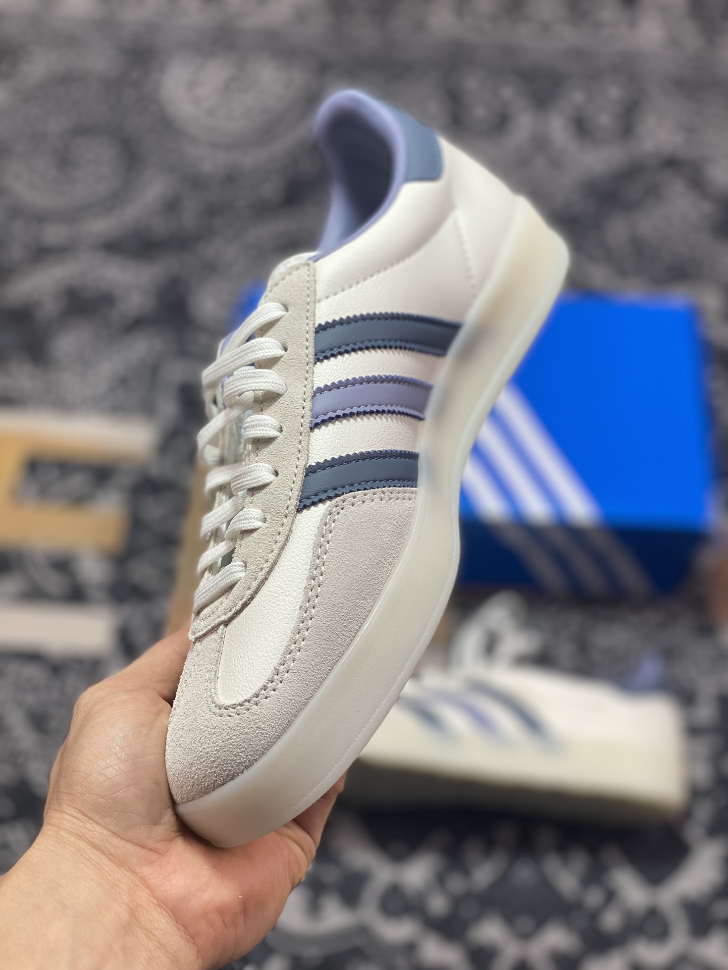 200 优选 原装级别 VT版 AD Original Gazelle Indoor Trainers 低帮板鞋 IG1643