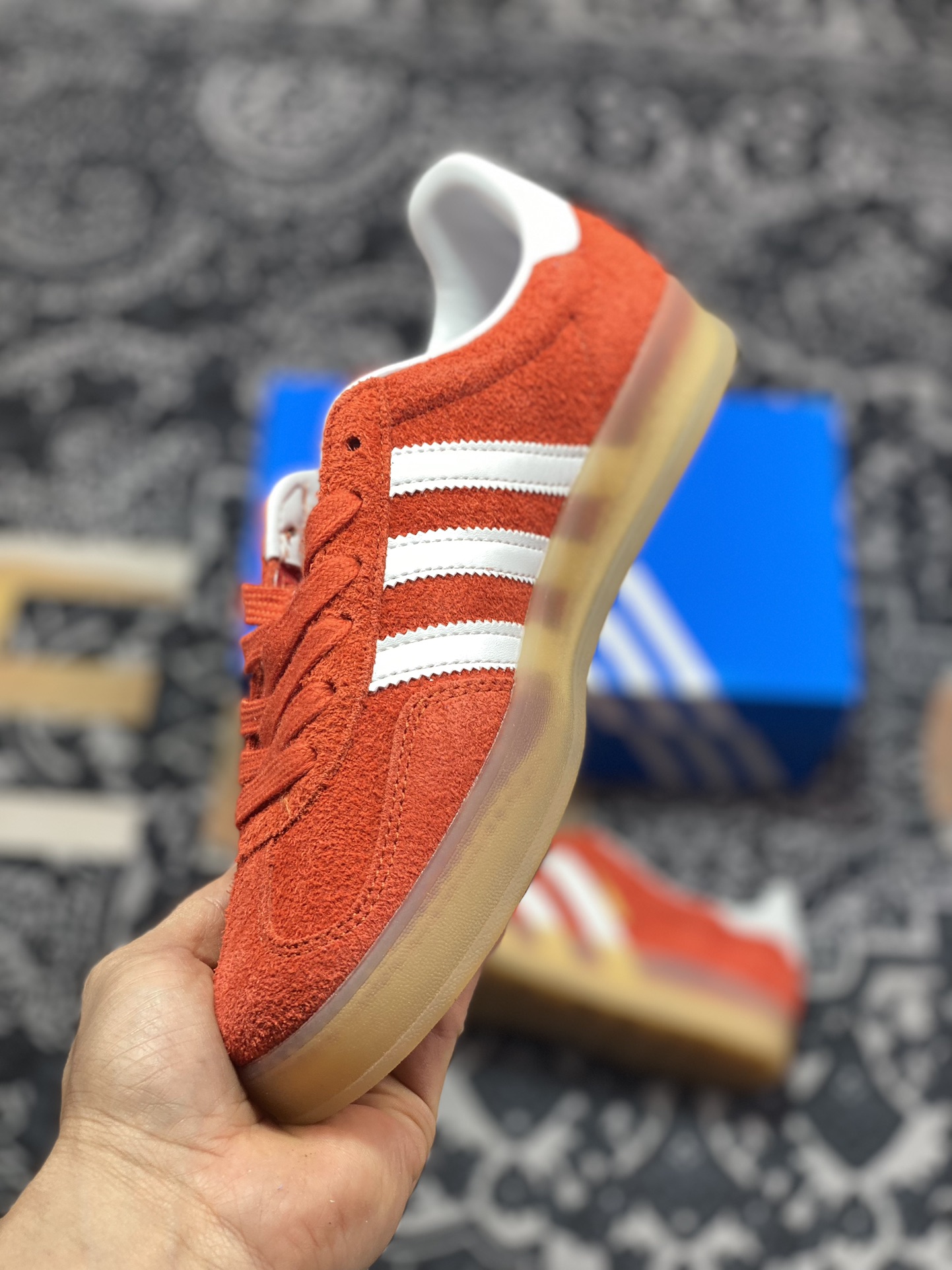 200 优选 原装级别 VT版 AD Original Gazelle Indoor Trainers 低帮板鞋 HQ8718