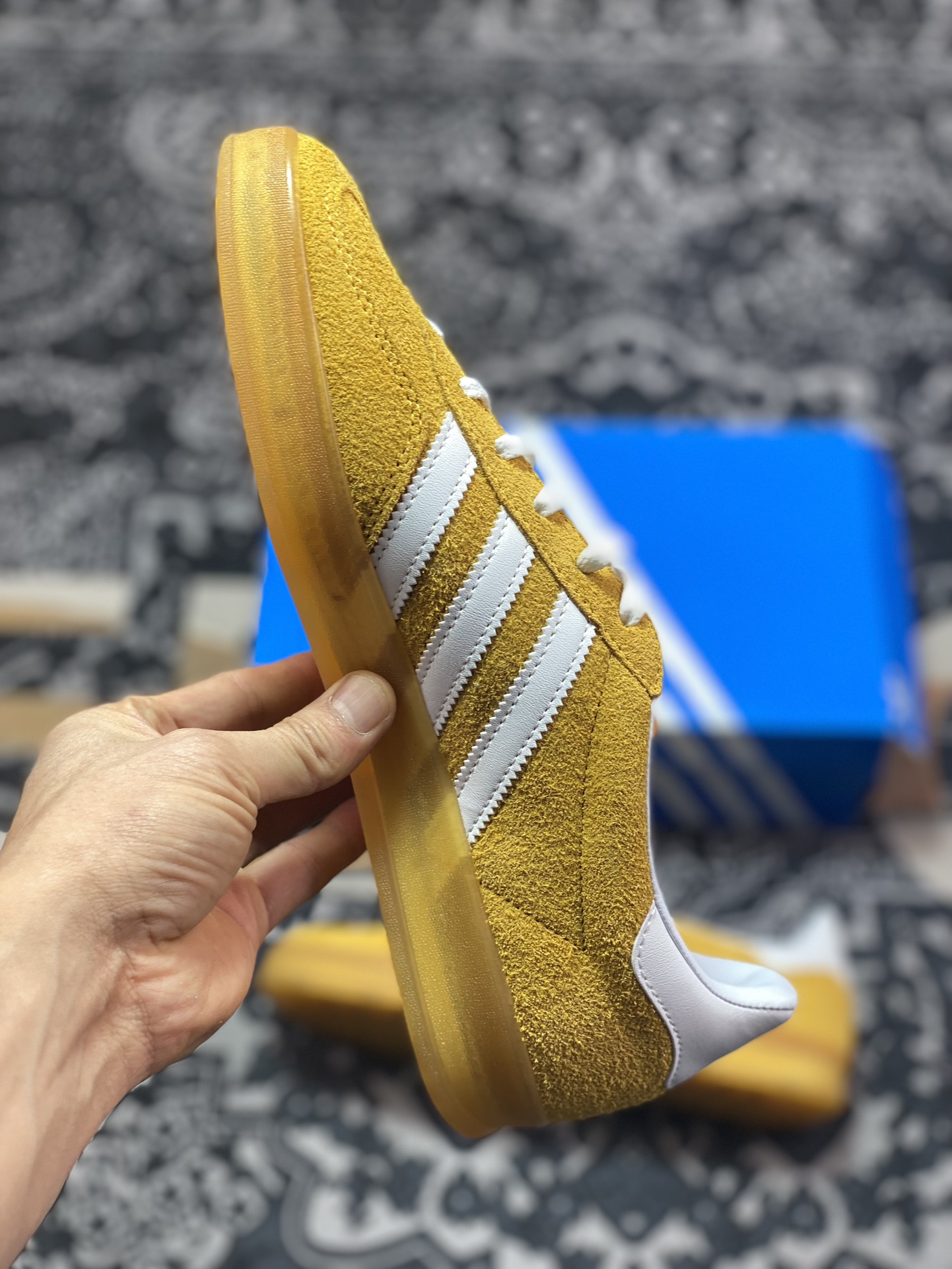 200 优选 原装级别 VT版 AD Original Gazelle Indoor Trainers 低帮板鞋 HQ8716