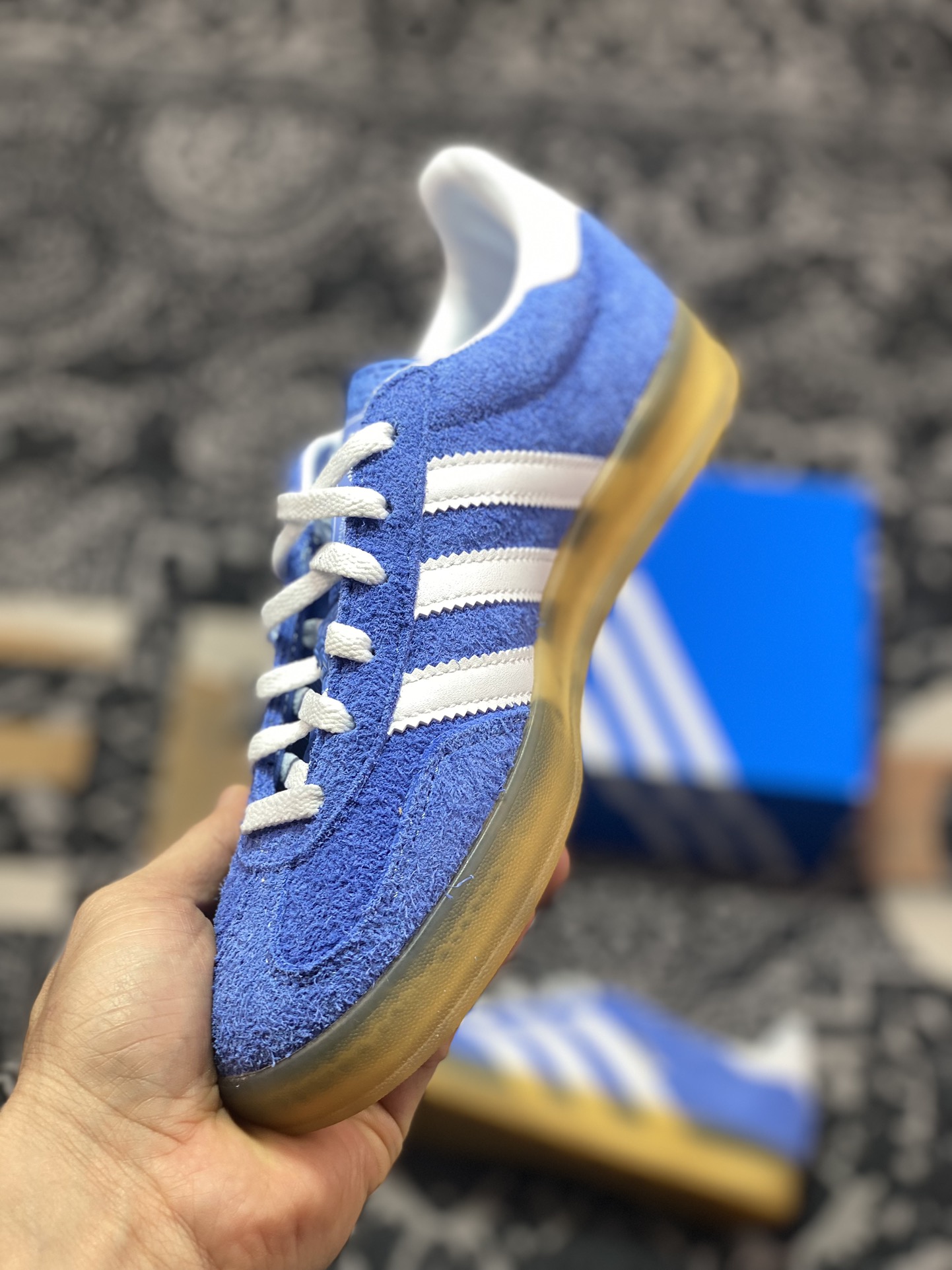 200 优选 原装级别 VT版 AD Original Gazelle Indoor Trainers 低帮板鞋 HQ8717