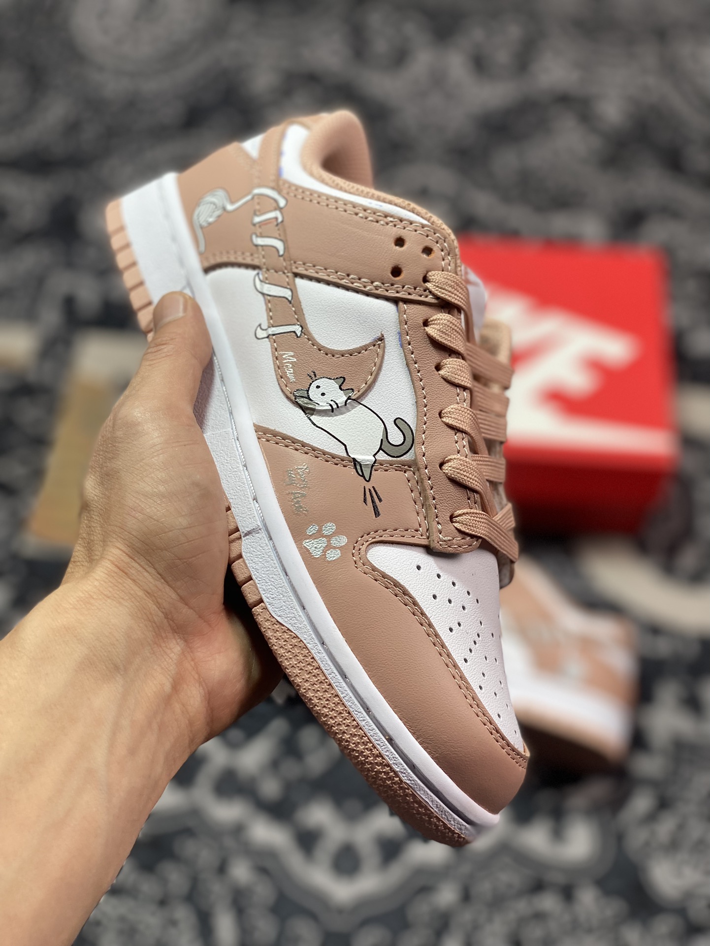 260 耐克Nike SB Dunk Low”Rose Whisper”扣篮系列低帮板鞋“皮革玫瑰粉白毛线猫”DD1503-118