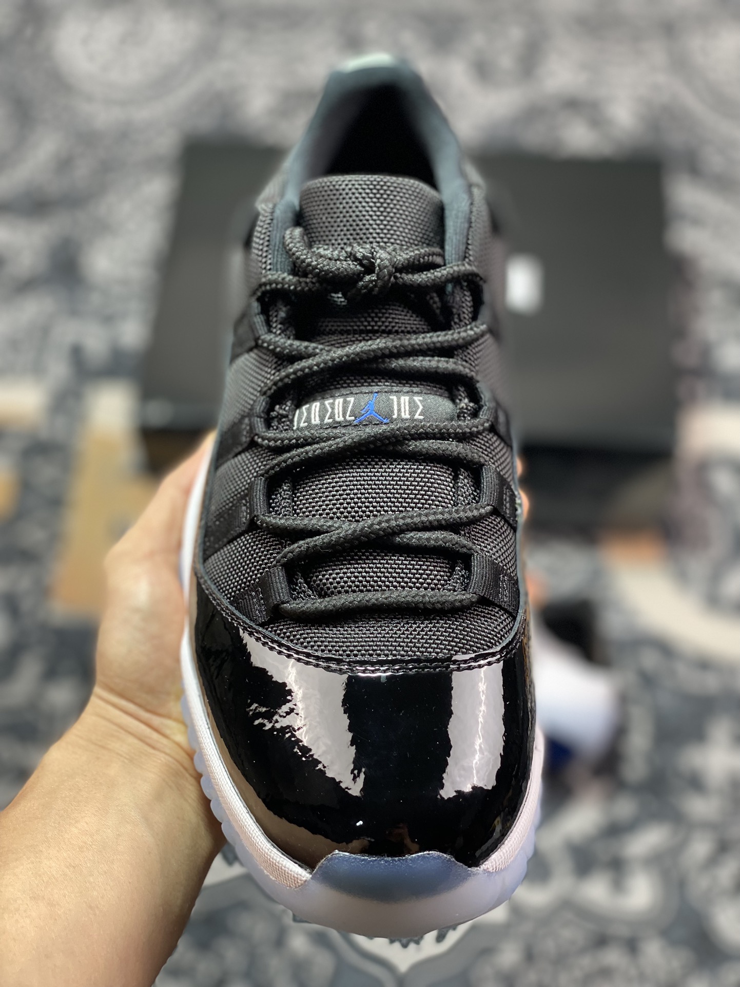 500  AIR JORDAN XI RETRO AJ11 大灌篮低帮 FV5104-004