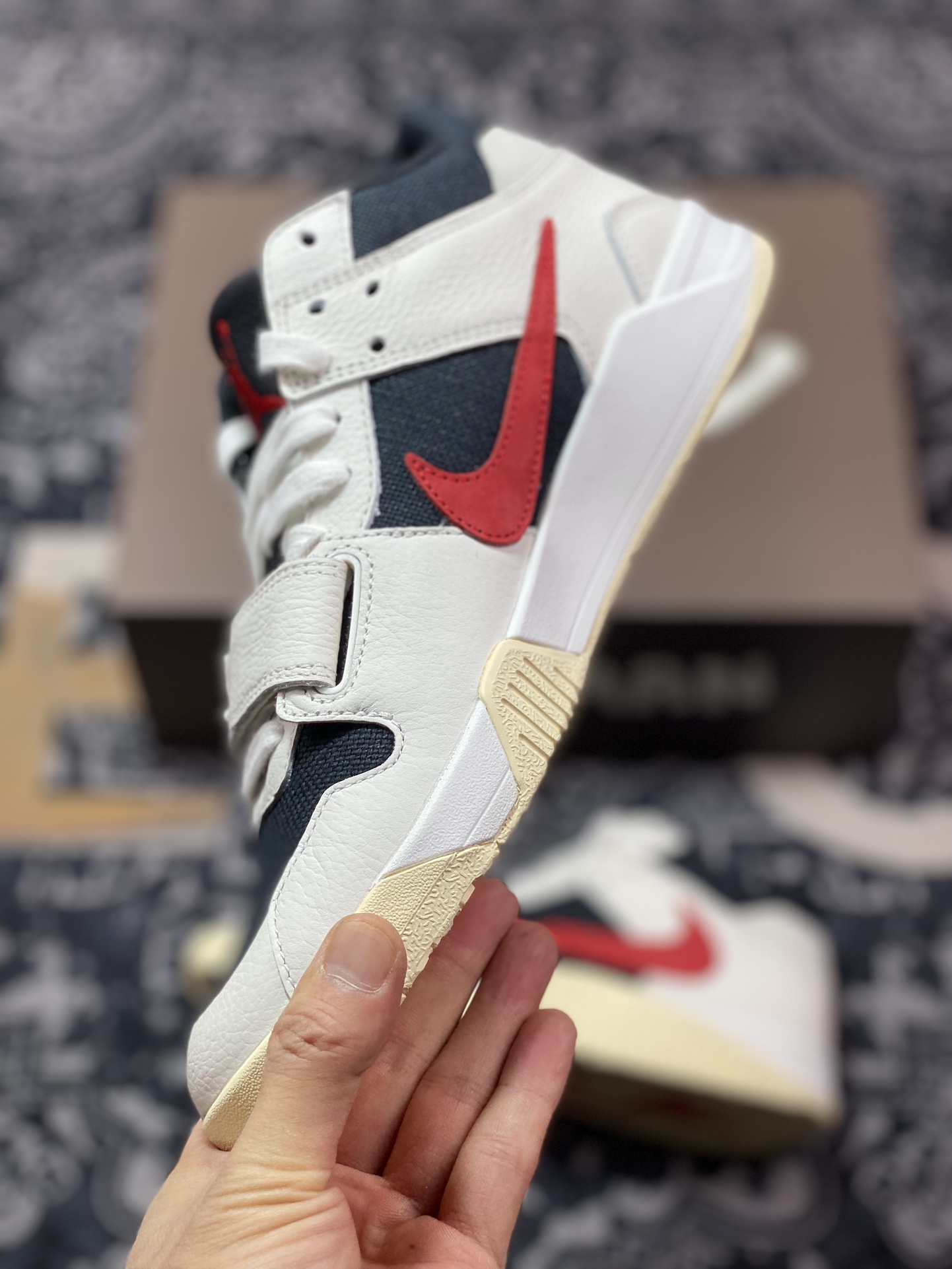 450 Travis Scott X Nike Jordan Cut The Check”University Red”篮球鞋“TS联名米白黑红大学红倒钩”FZ8117-101