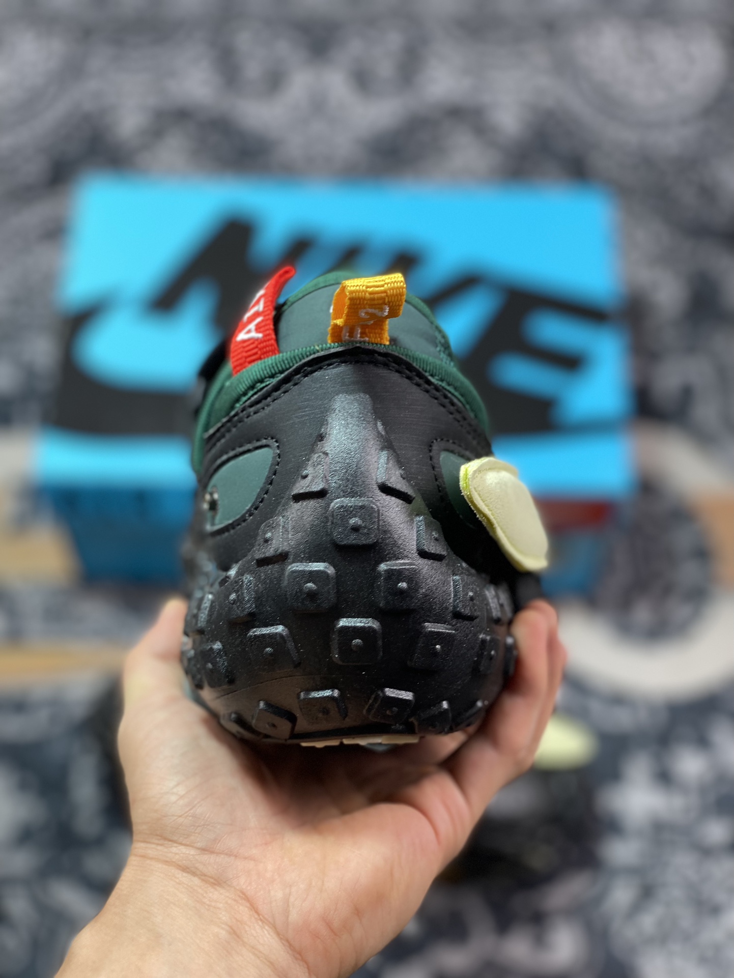 Cactus Plant Flea Market/CPFM x Nike Air Flea 2 Low”Faded Spruce”跳蚤2代增高厚底休闲运动慢跑鞋“联名黑云杉绿巨钩轮胎底” DV7164-300