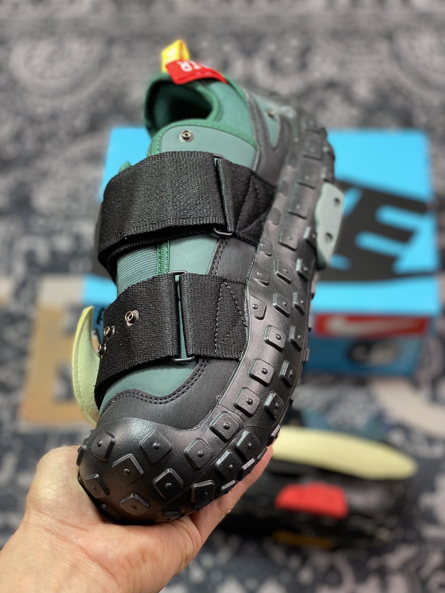 Cactus Plant Flea Market/CPFM x Nike Air Flea 2 Low”Faded Spruce”跳蚤2代增高厚底休闲运动慢跑鞋“联名黑云杉绿巨钩轮胎底” DV7164-300