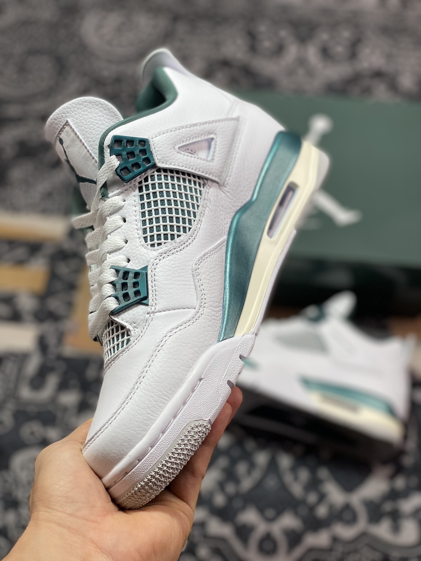 320 耐克Nike Air Jordan 4 Retro”Oxidized Green”迈克尔·乔丹AJ4代中帮篮球鞋“白金属墨绿”FQ8138-103