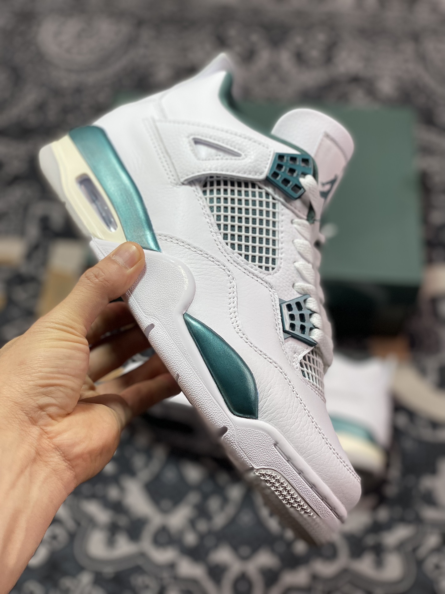 320 耐克Nike Air Jordan 4 Retro”Oxidized Green”迈克尔·乔丹AJ4代中帮篮球鞋“白金属墨绿”FQ8138-103