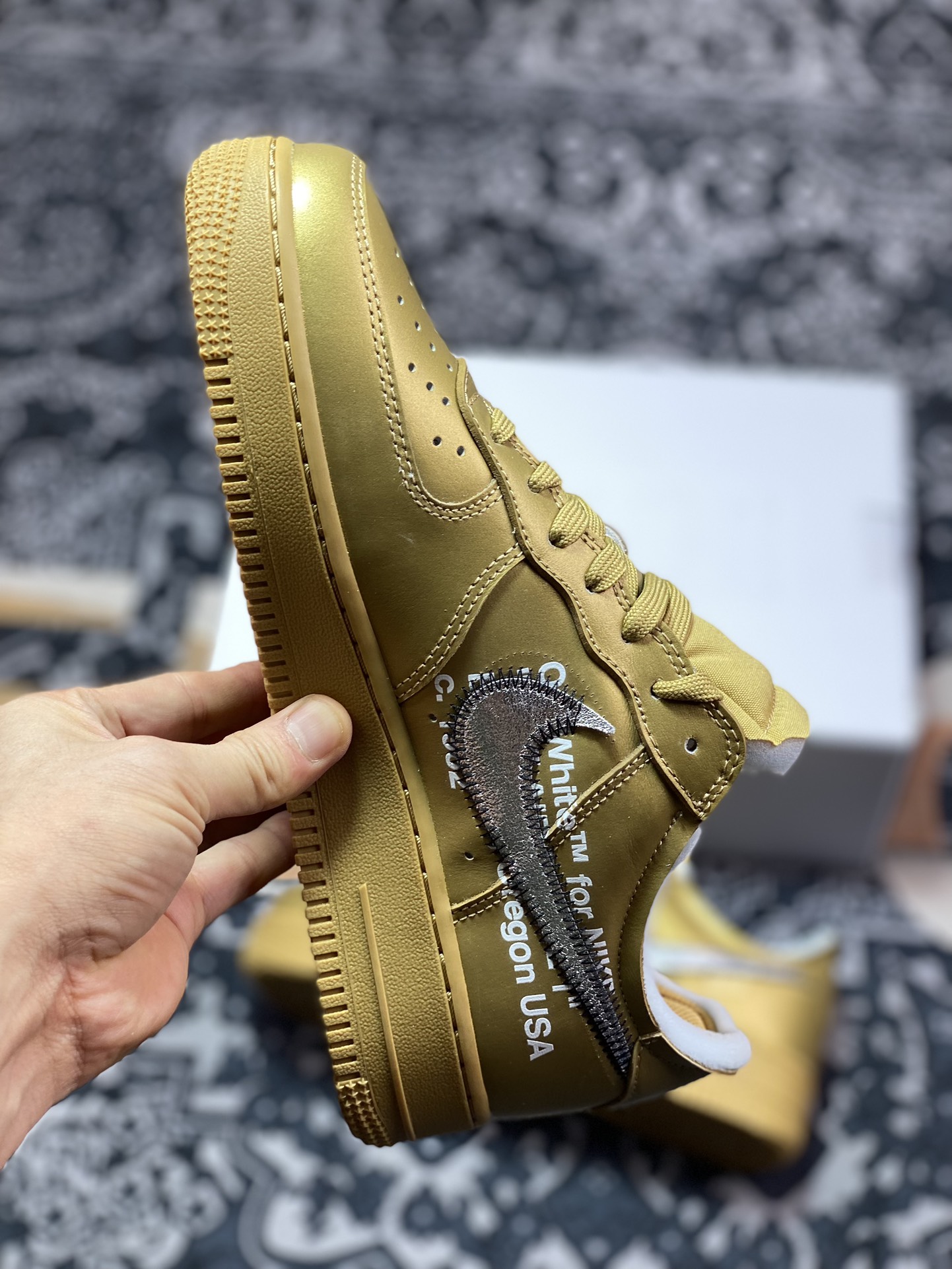 320 Off-White x Nike Air Force 1'07 Low”Champagne Gold/AF100”空军一号板鞋“OW香槟金银钩”AO4297-800