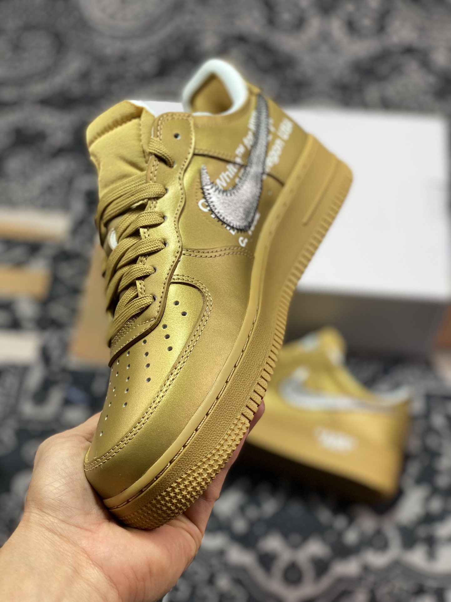 320 Off-White x Nike Air Force 1'07 Low”Champagne Gold/AF100”空军一号板鞋“OW香槟金银钩”AO4297-800