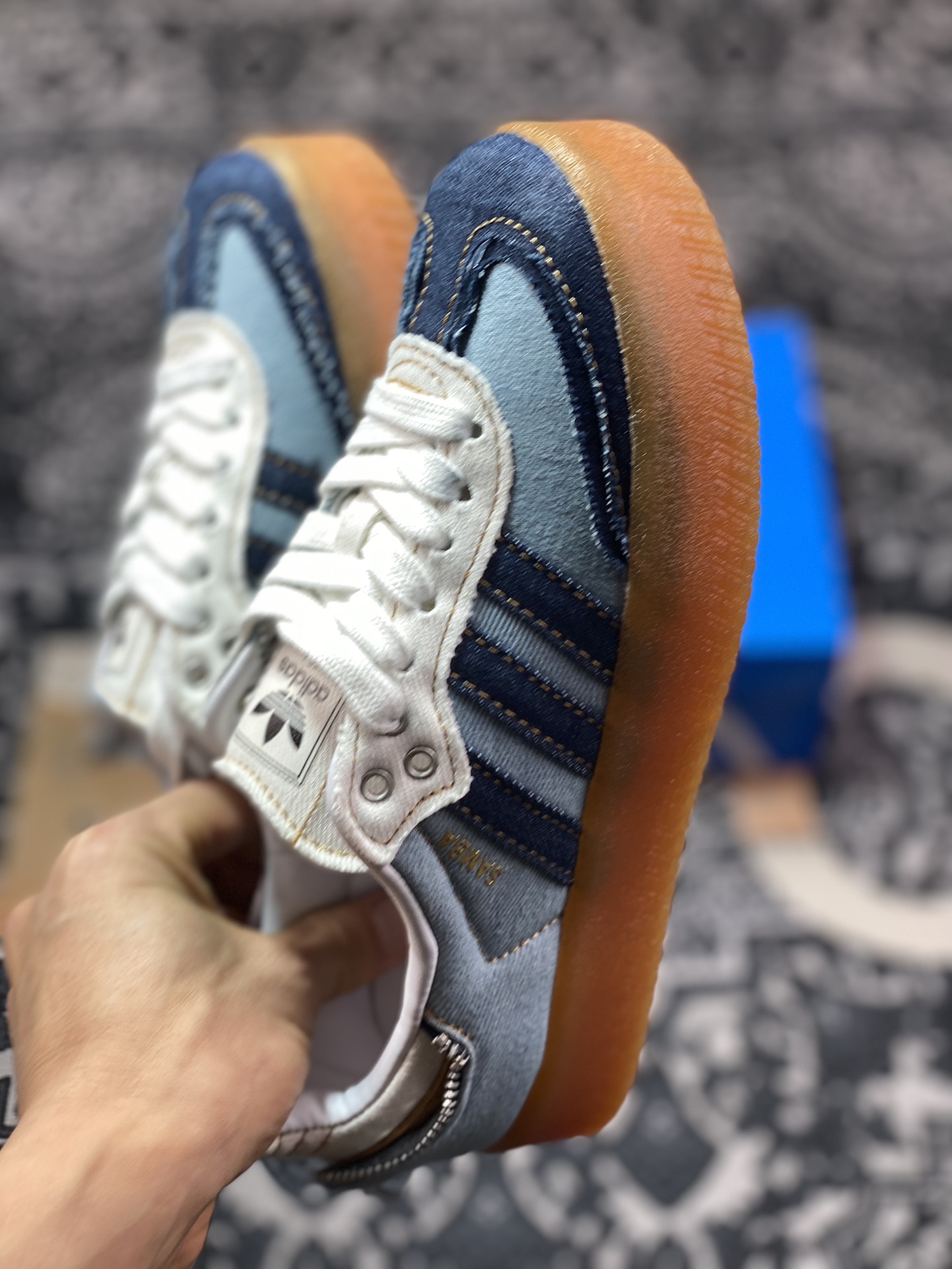 200 Atmos x Adidas Originals Sambae”Stacked Denim”桑巴舞板鞋“拉链牛仔浅蓝深蓝生胶底”II0001