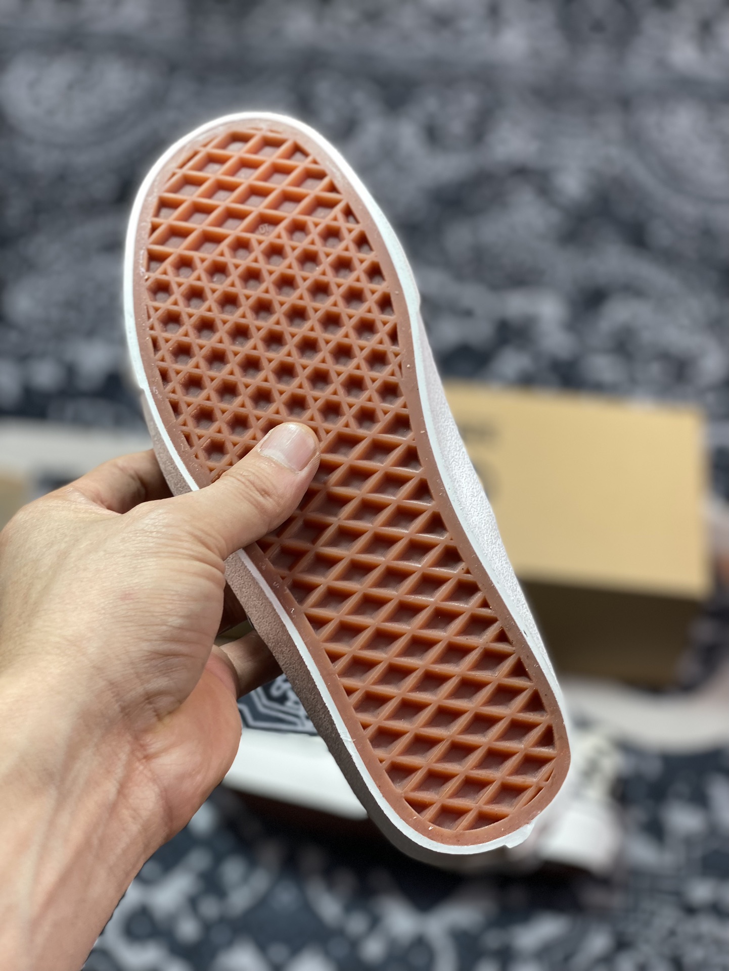 130 Vans Authentic VR3环保系列 黑白棋盘格软木塞低帮帆布滑板鞋 VN0A4BX5BPS