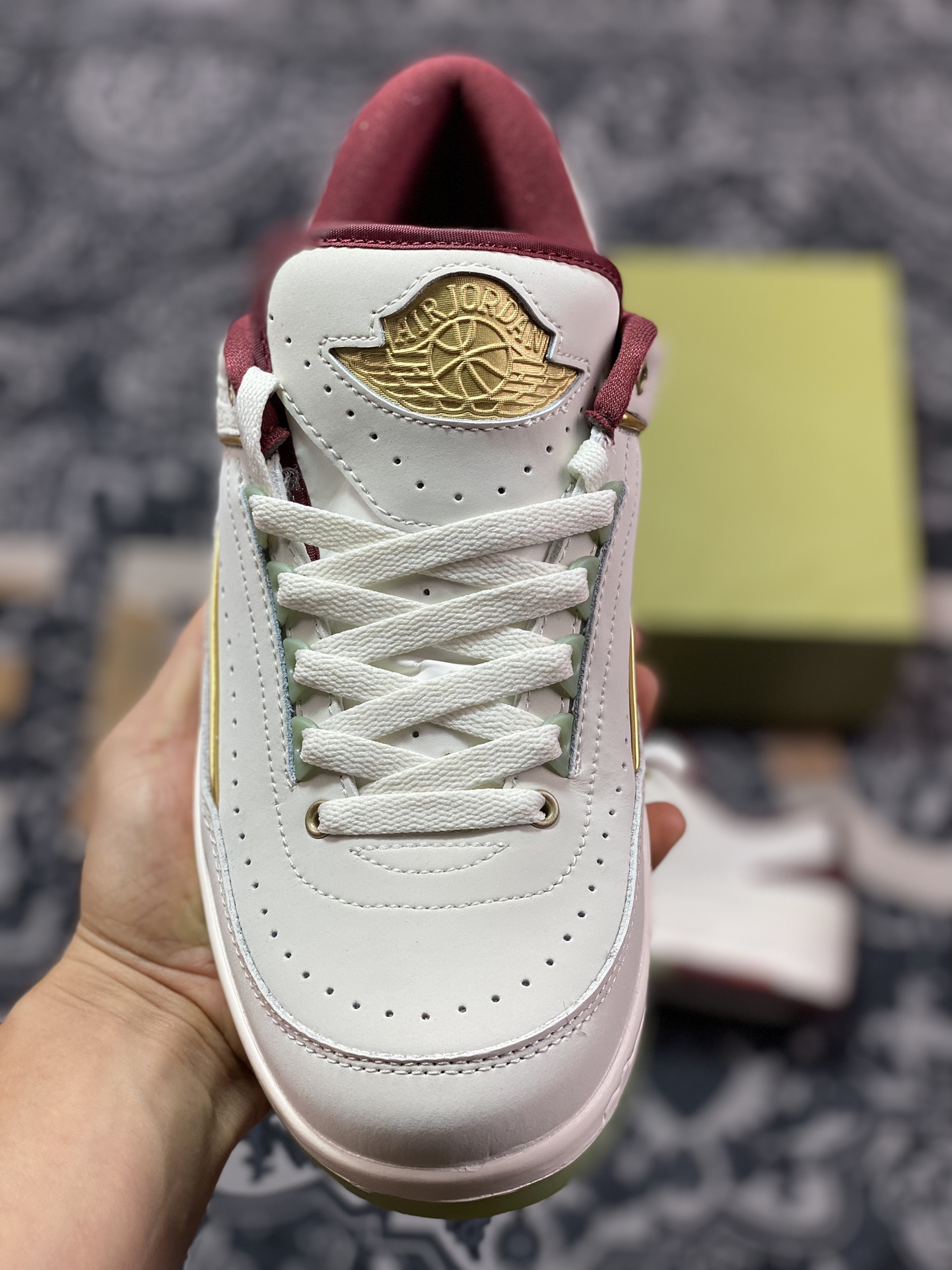 280 原装级别 Air Jordan 2 Retro AJ2 乔2龙年限定 低帮篮球鞋 FJ3468-100