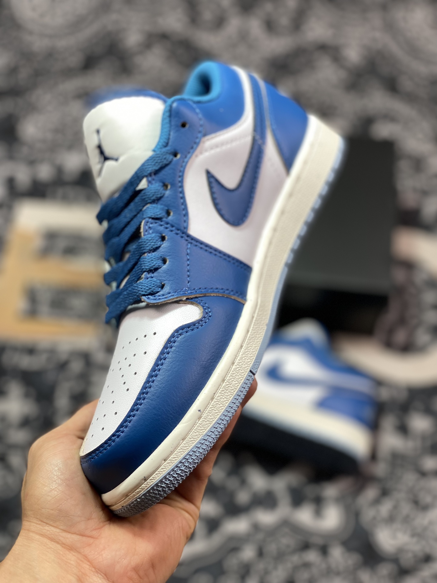 200 原厂级别 Air Jordan 1 Low 蓝白 AJ1低帮休闲板鞋 FN5214-141