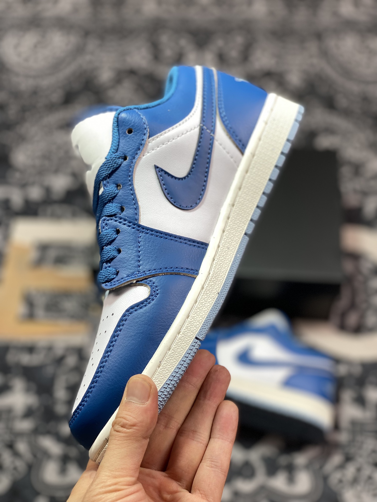 200 原厂级别 Air Jordan 1 Low 蓝白 AJ1低帮休闲板鞋 FN5214-141