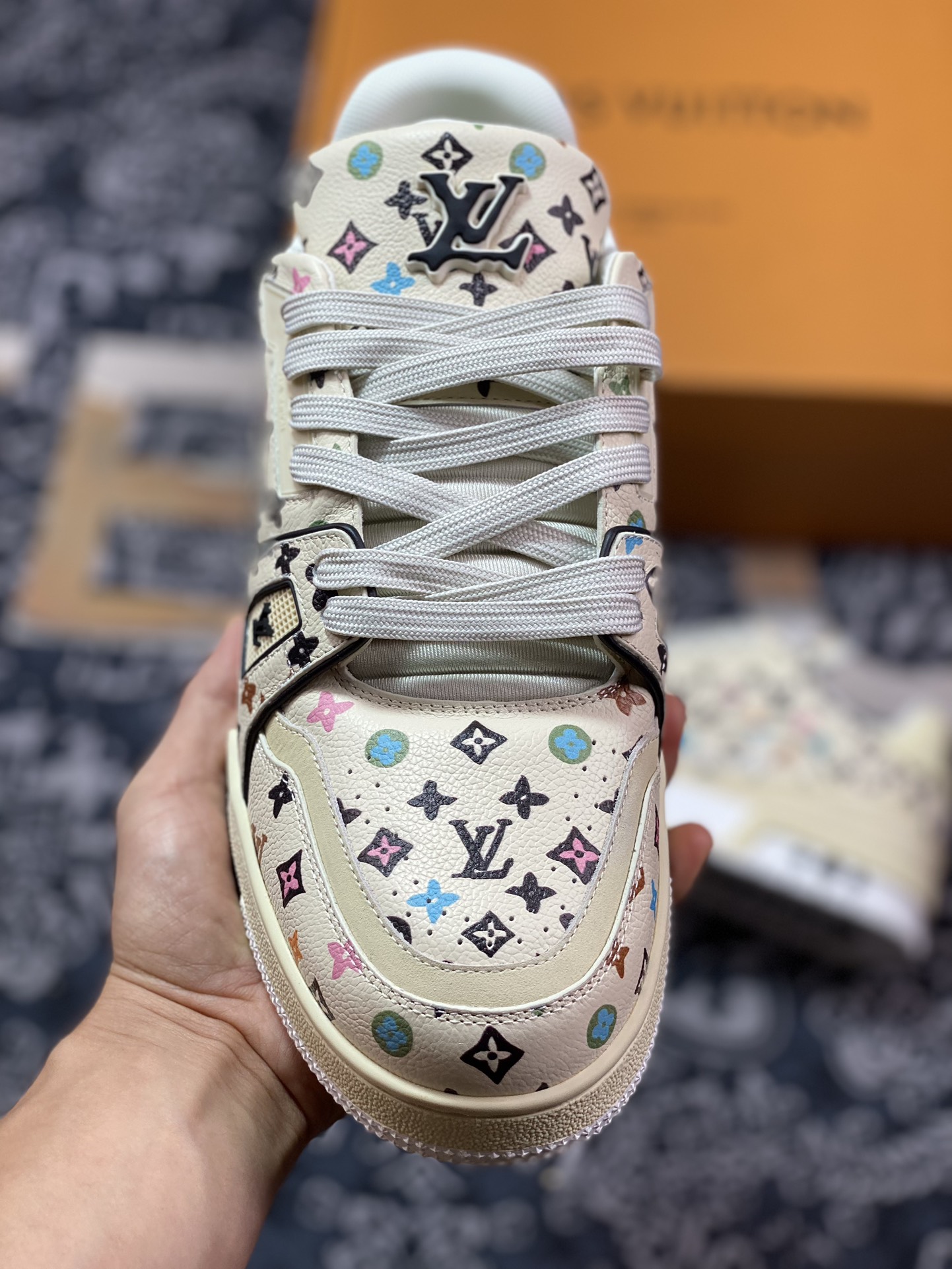 LV路易威登Louis Vuitton Trainer Sneaker Low休闲运动文化百搭篮球板鞋