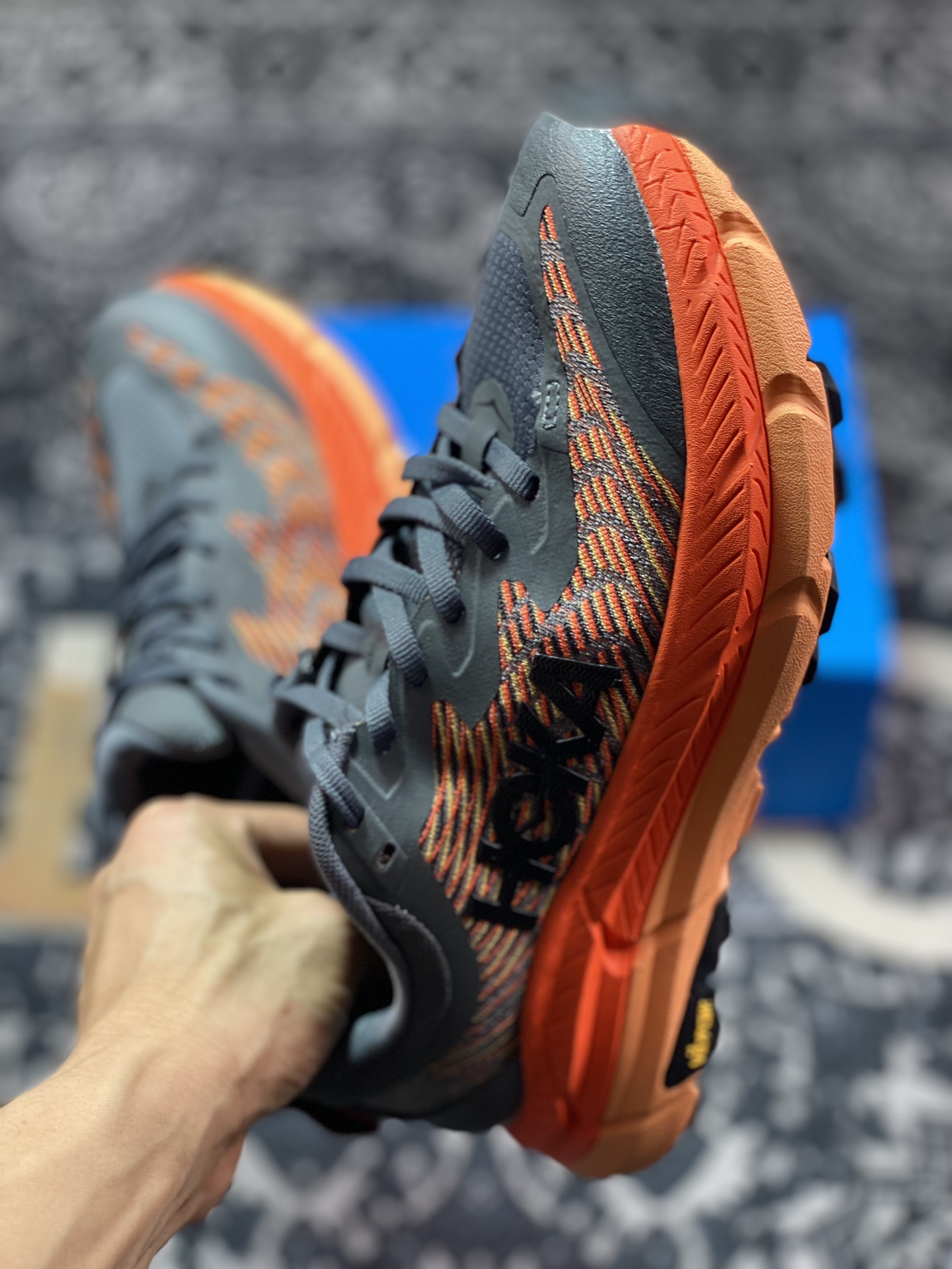 200 HOKA ONE ONE Mafate Speed 4 飞速玛法特4代慢跑鞋“网织深灰黑橙黄”1129930/CKBC