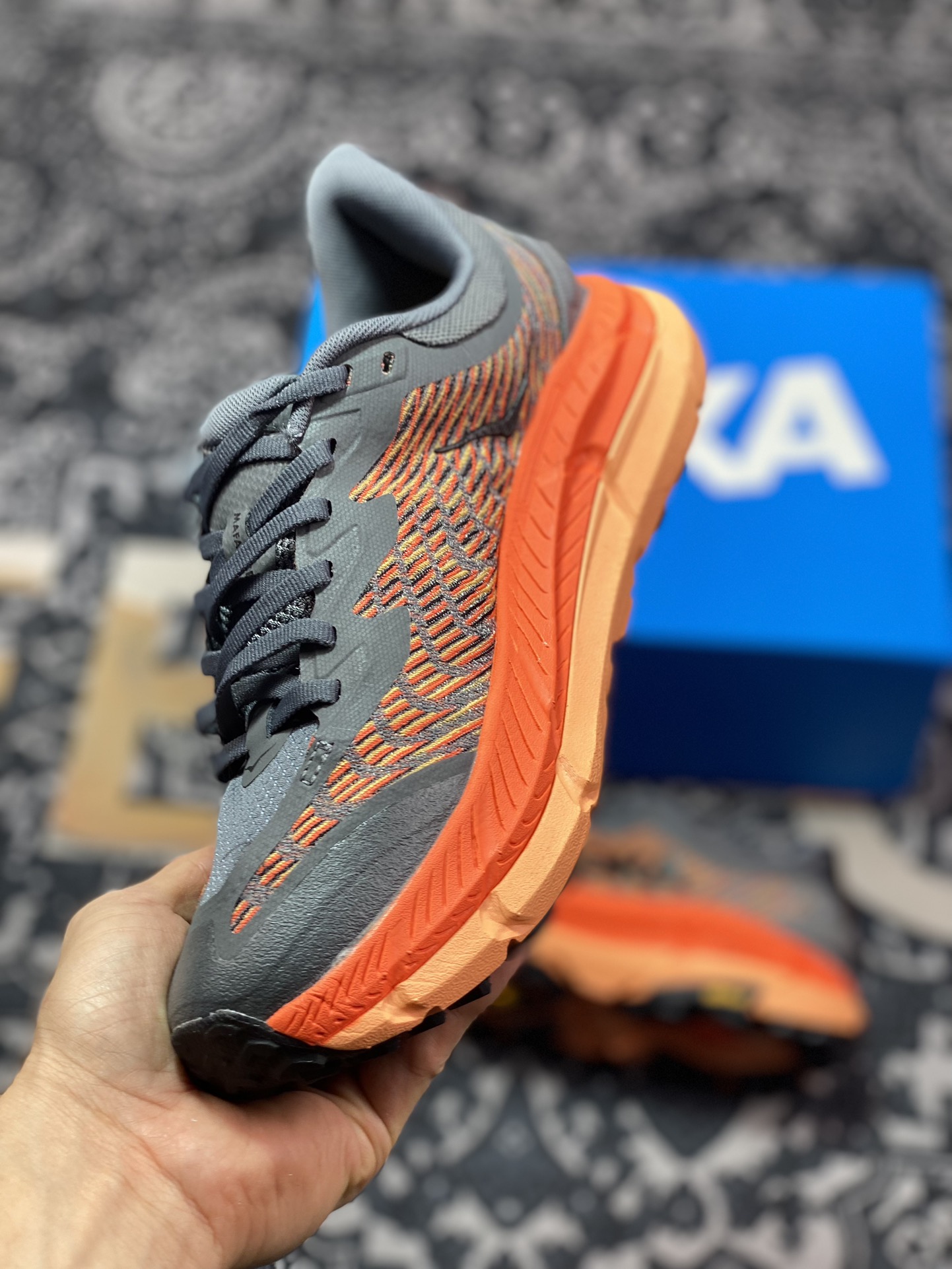 200 HOKA ONE ONE Mafate Speed 4 飞速玛法特4代慢跑鞋“网织深灰黑橙黄”1129930/CKBC