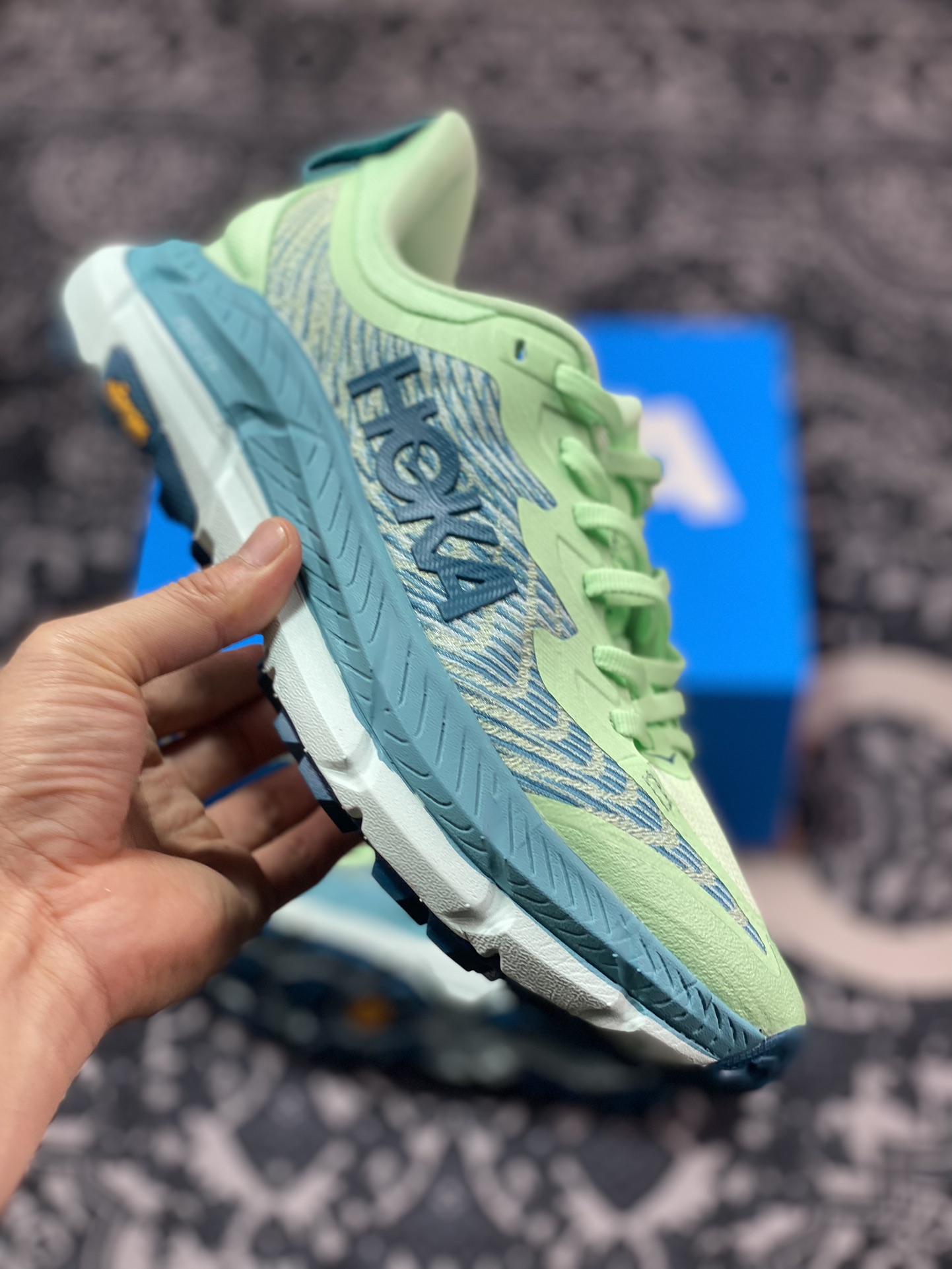 200 HOKA ONE ONE Mafate Speed 4 飞速玛法特4代系列低帮慢跑鞋“网织薄荷绿水绿”1131056/LGOM