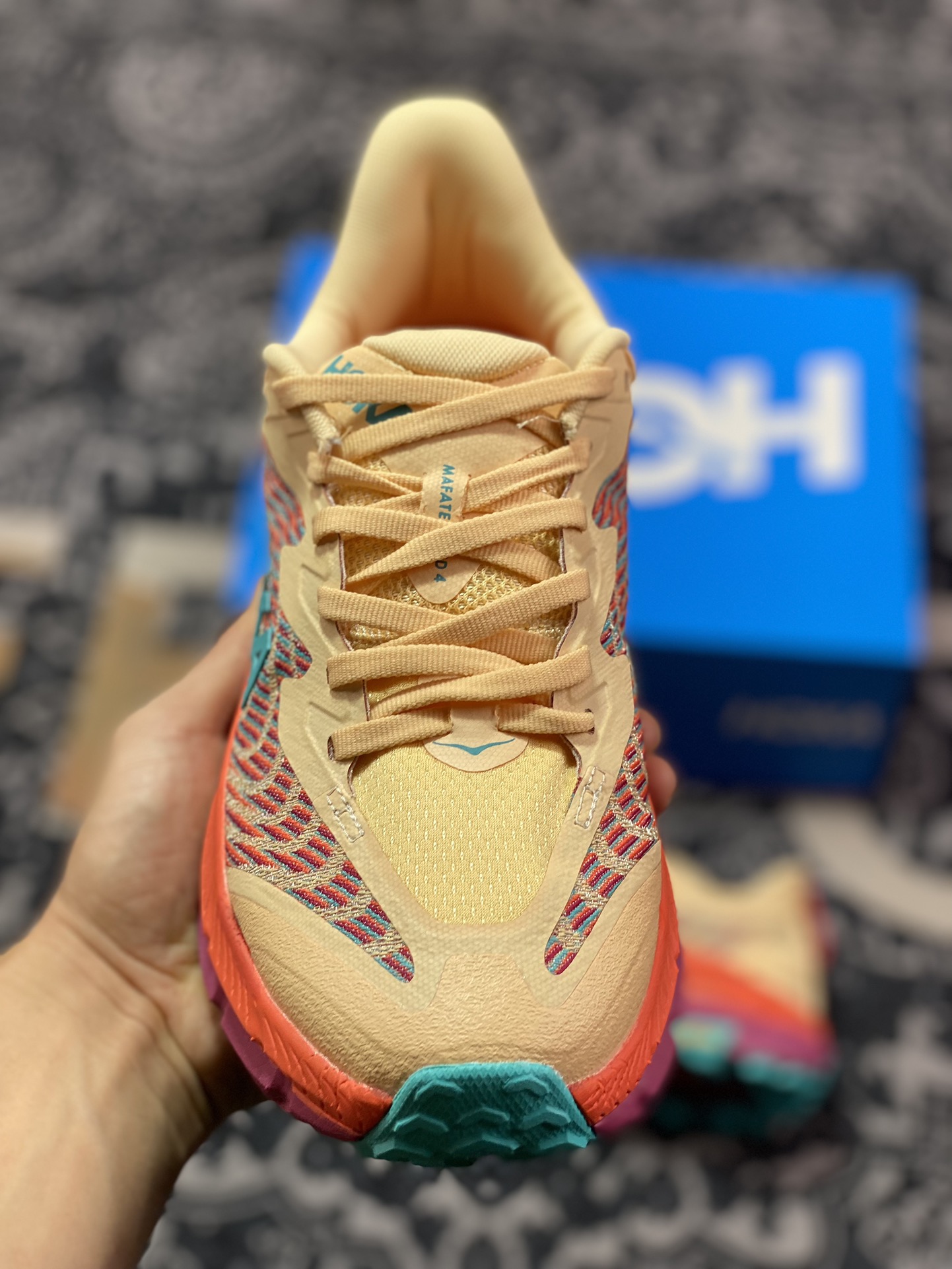 200 HOKA ONE ONE Mafate Speed 4 飞速玛法特4代系列低帮慢跑鞋“网织米黄绿红”1129930/IFLM