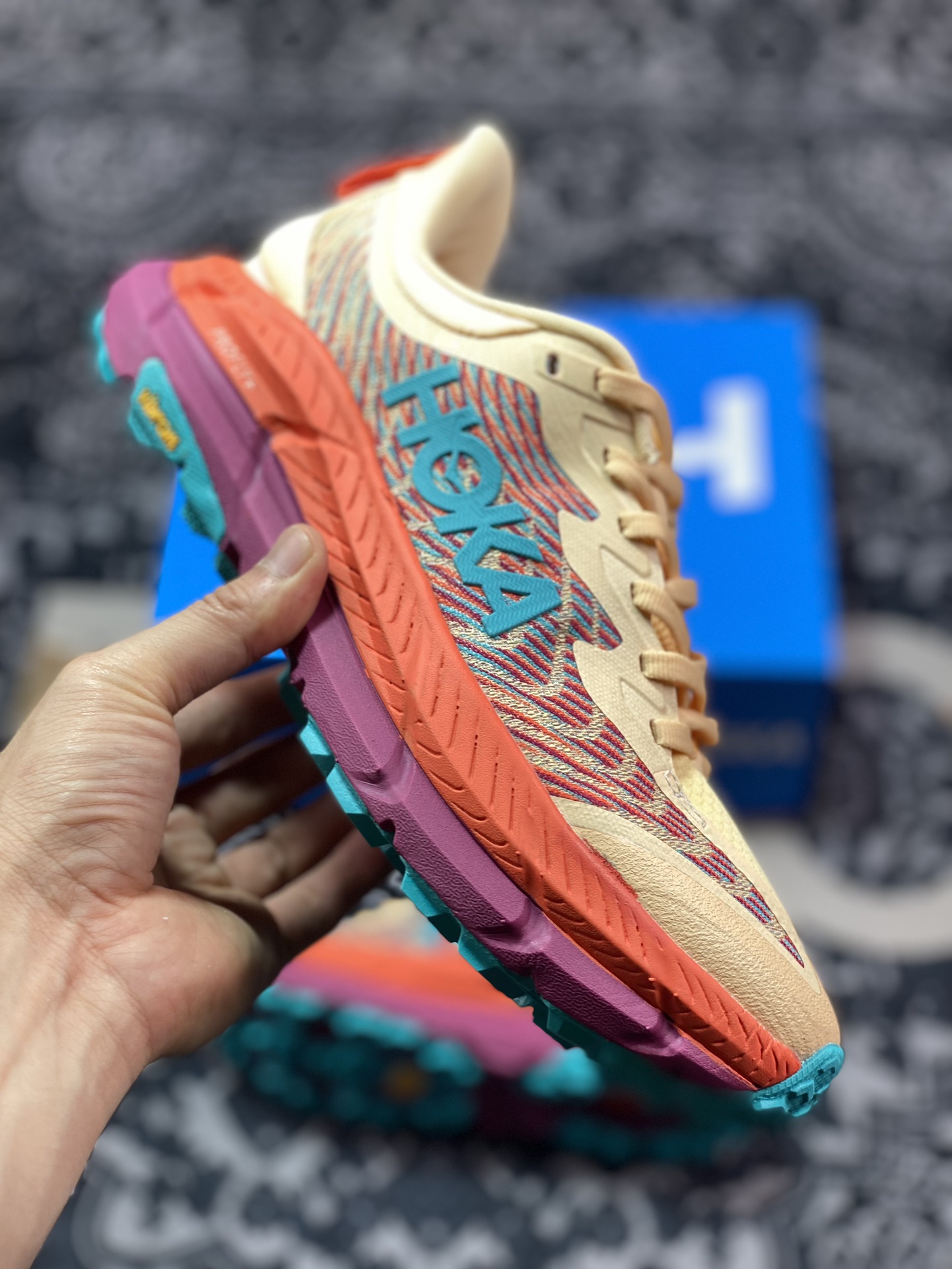 200 HOKA ONE ONE Mafate Speed 4 飞速玛法特4代系列低帮慢跑鞋“网织米黄绿红”1129930/IFLM