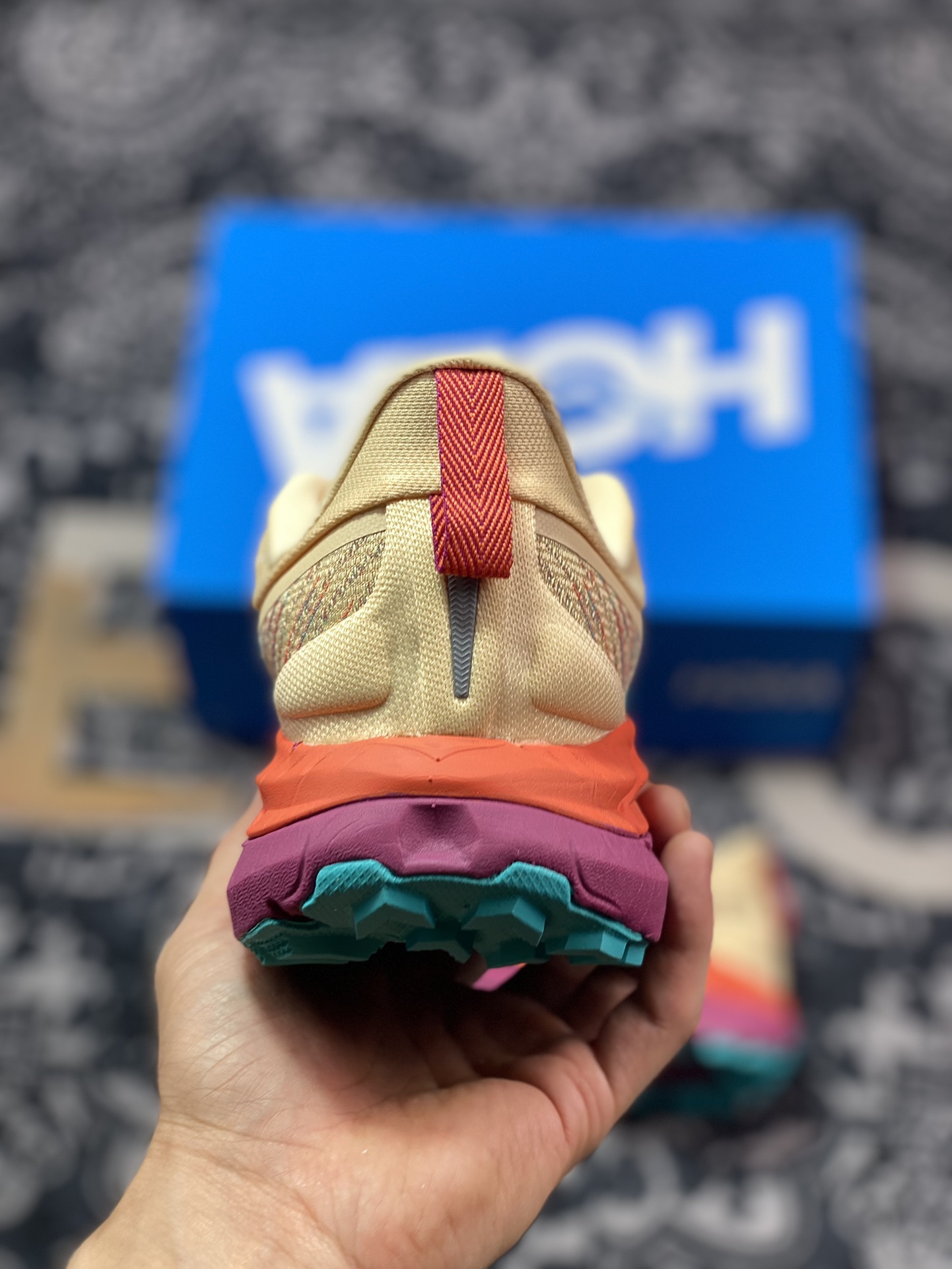 200 HOKA ONE ONE Mafate Speed 4 飞速玛法特4代系列低帮慢跑鞋“网织米黄绿红”1129930/IFLM