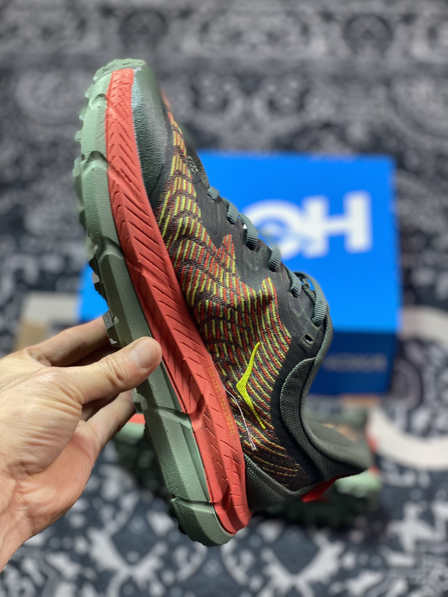 200 HOKA ONE ONE Mafate Speed 4 飞速玛法特4代系列低帮跑鞋“网织军绿桔红黄”1129930/IFST