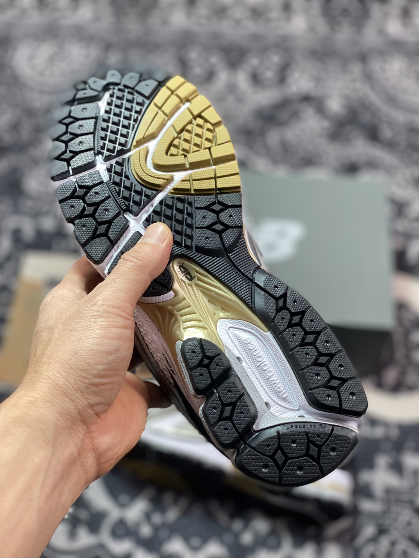 220 原厂级别 New Balance M1906RA 白银黑金 NB新百伦系列复古老爹风休闲运动慢跑鞋