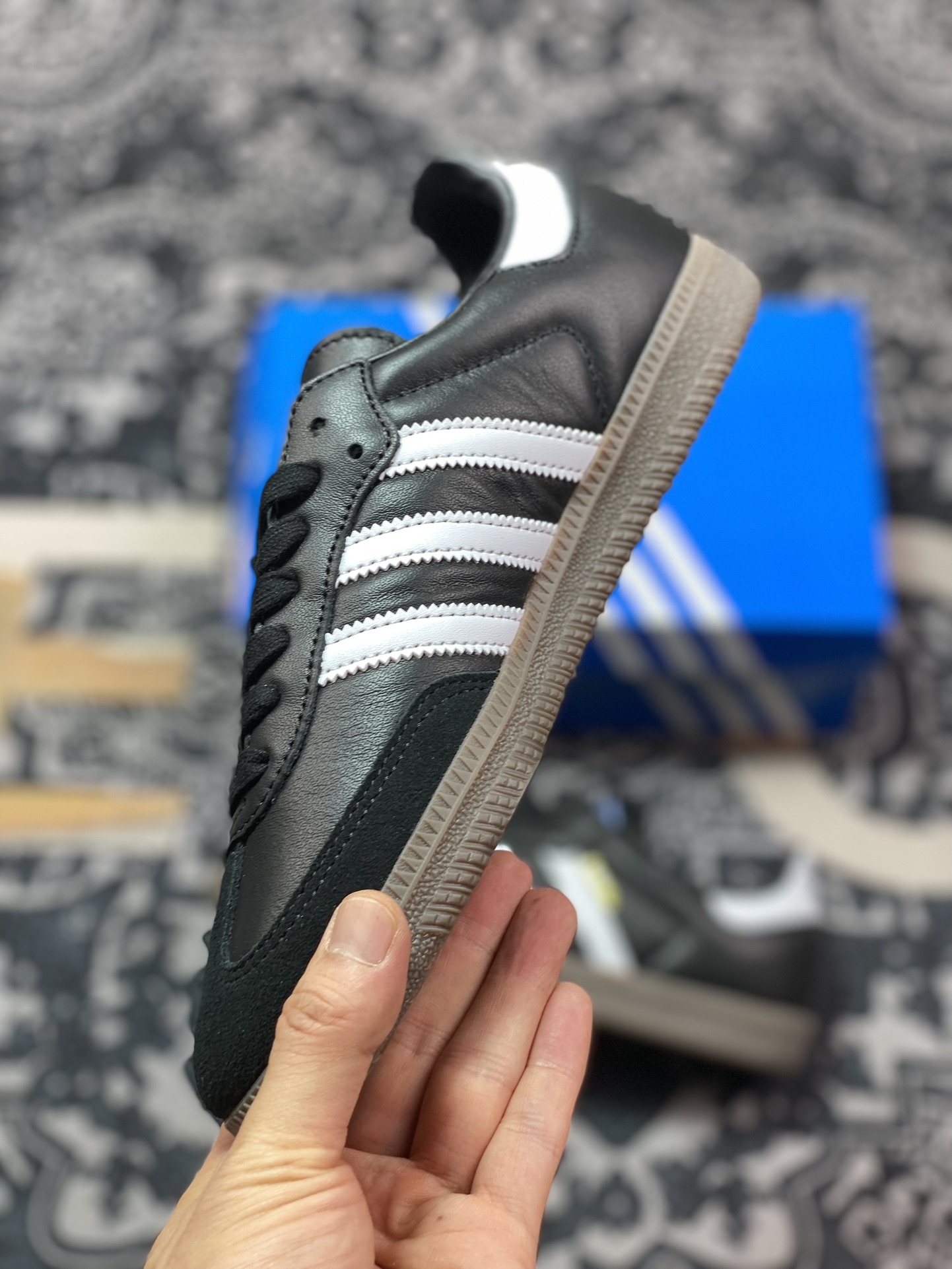 240 优选 原装级别 Adidas Originals Samba Vegan桑巴德训鞋  B75807