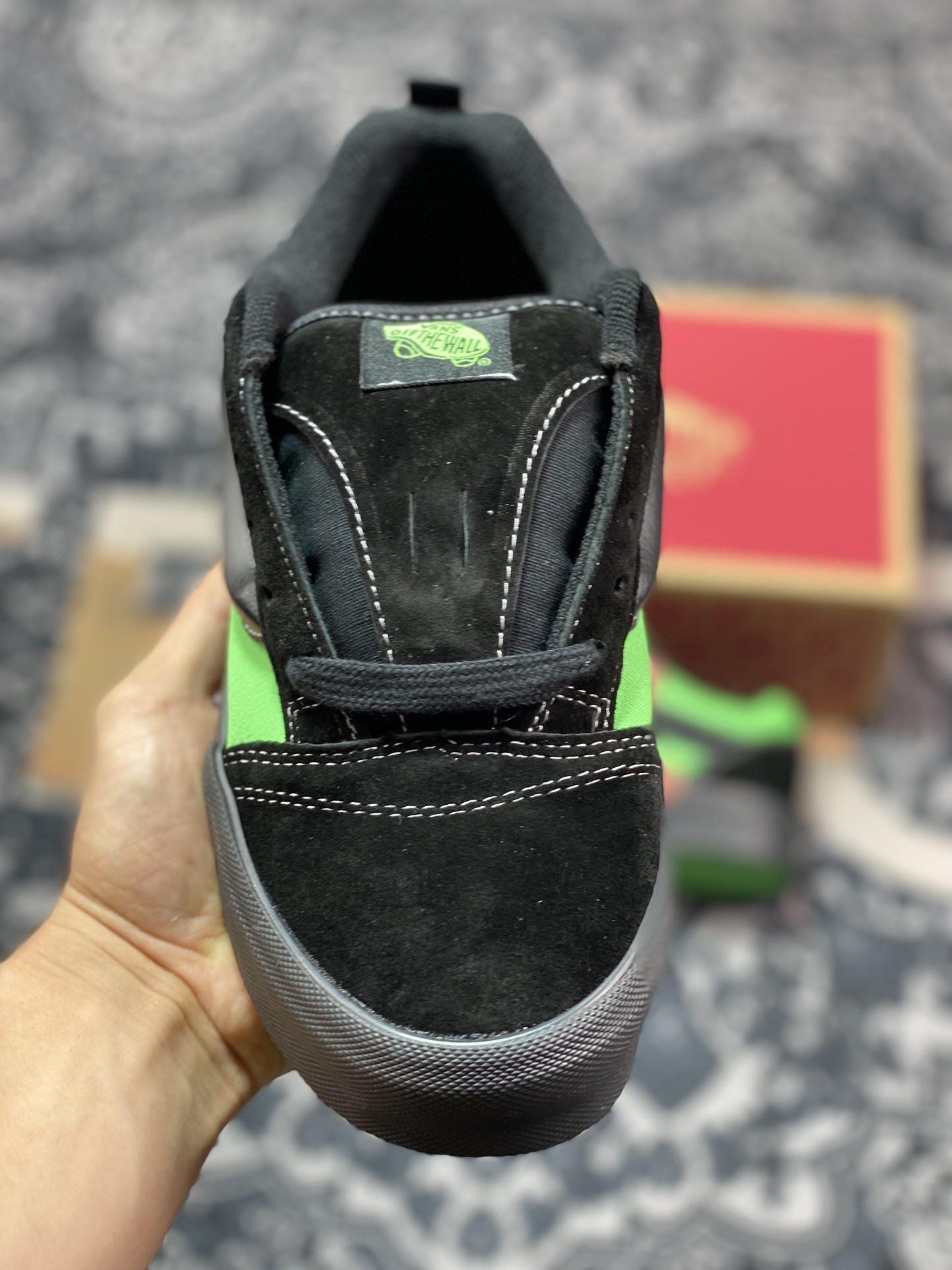 140 Vans Vault Knu-Skool VR3 LX"Black/Volt"坎普尔·茱利安系列低帮板鞋“肥胖版黑荧光绿”VN0009QCSWE