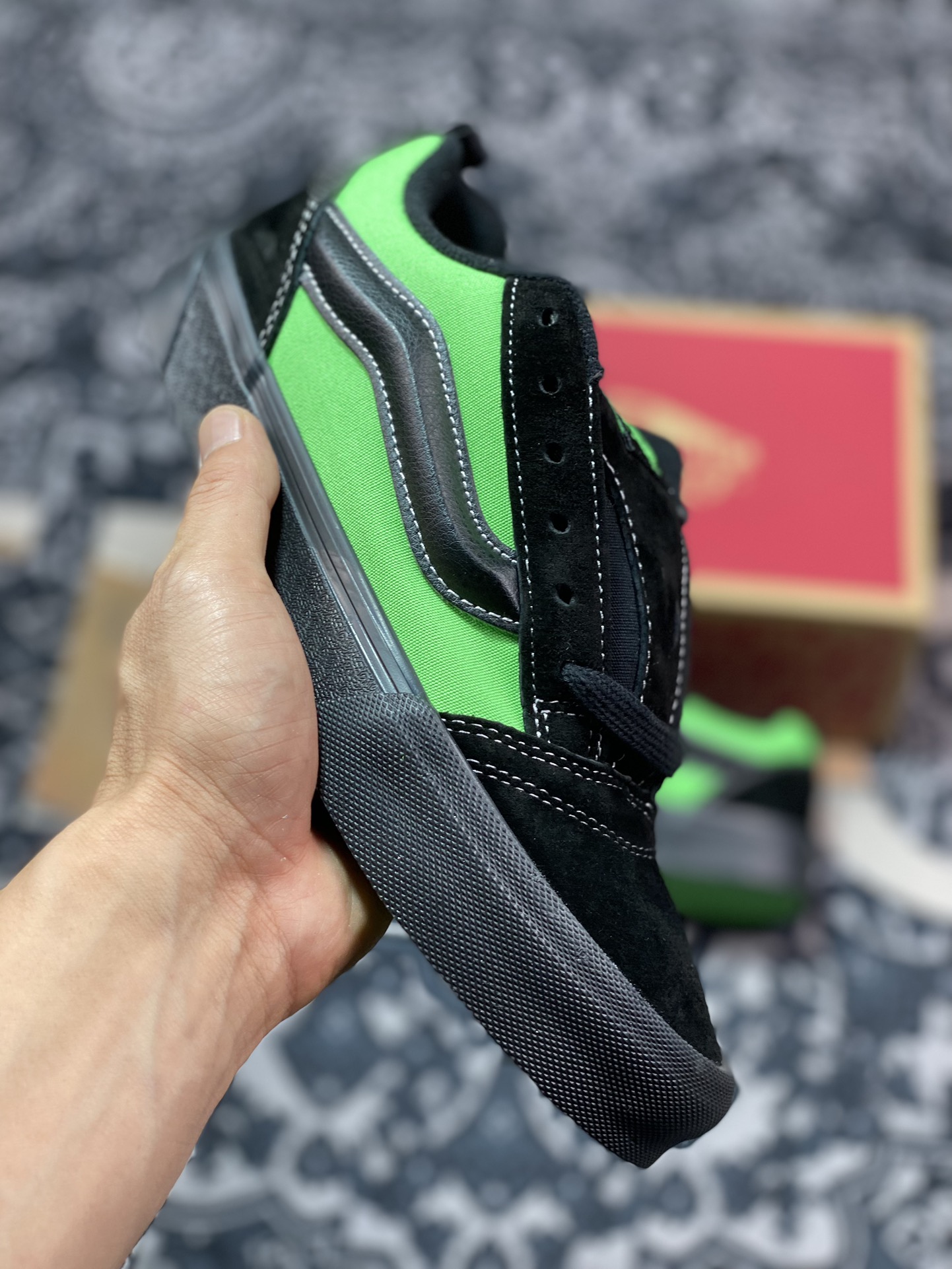 140 Vans Vault Knu-Skool VR3 LX”Black/Volt”坎普尔·茱利安系列低帮板鞋“肥胖版黑荧光绿”VN0009QCSWE