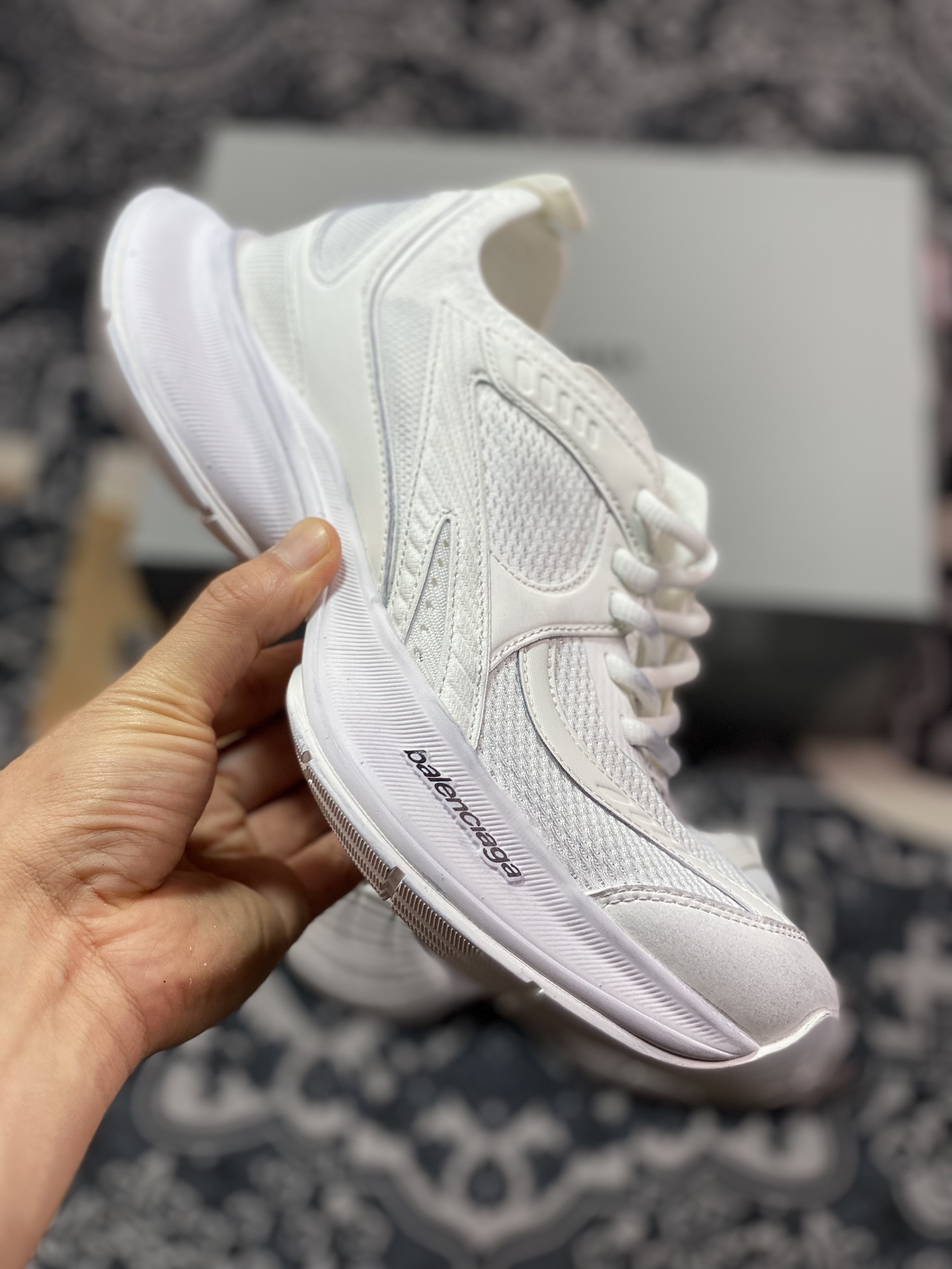 C440 巴黎世家BALENCIAGA Circuit Sneakers 环道系列低帮慢跑鞋“网织武士白黑LOGO”793944 WFLGY 0120