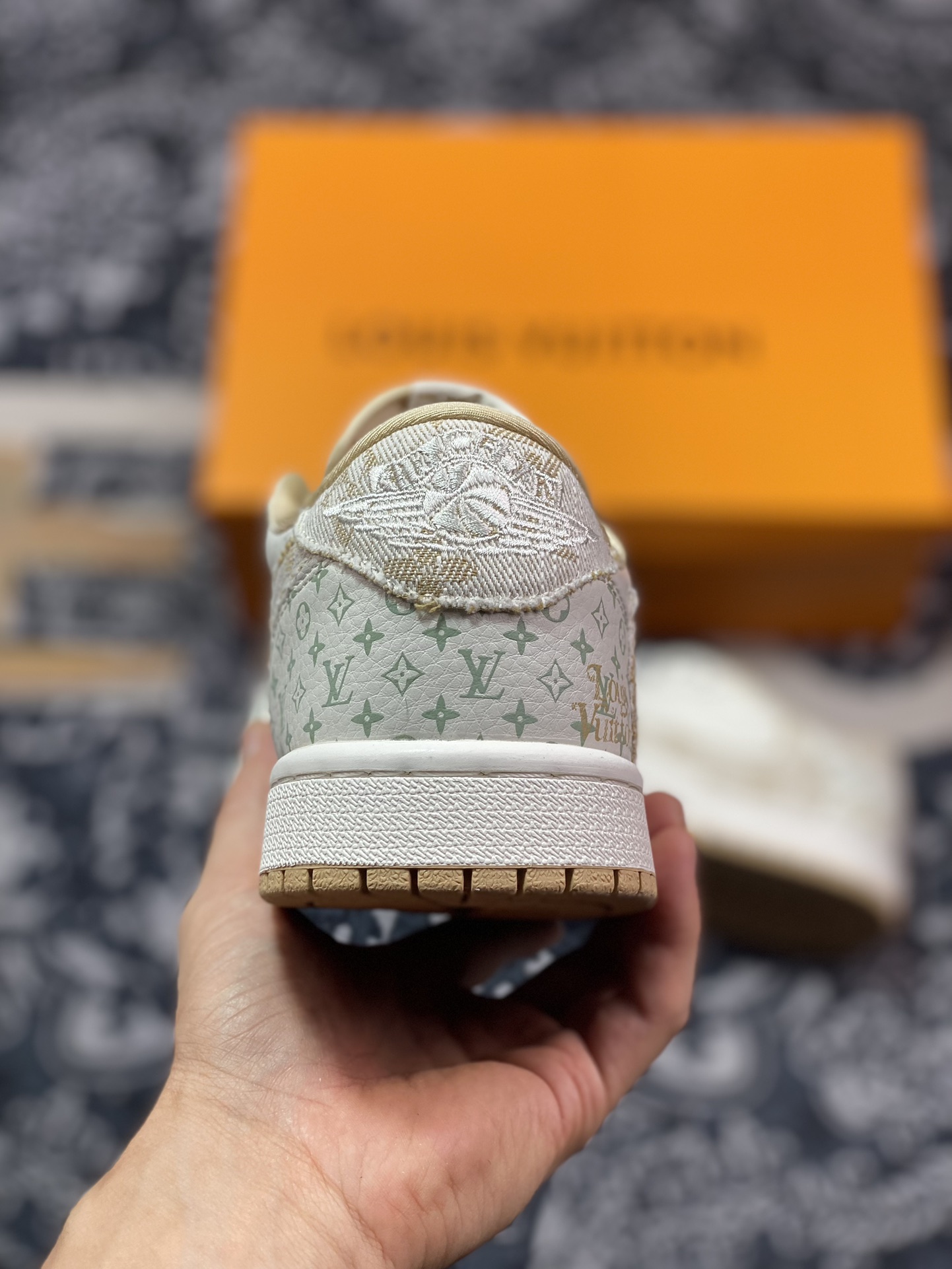 280 原装级别 Air Jordan 1 Low OG "高端定制" LV米白黄倒钩  SJ2068-006