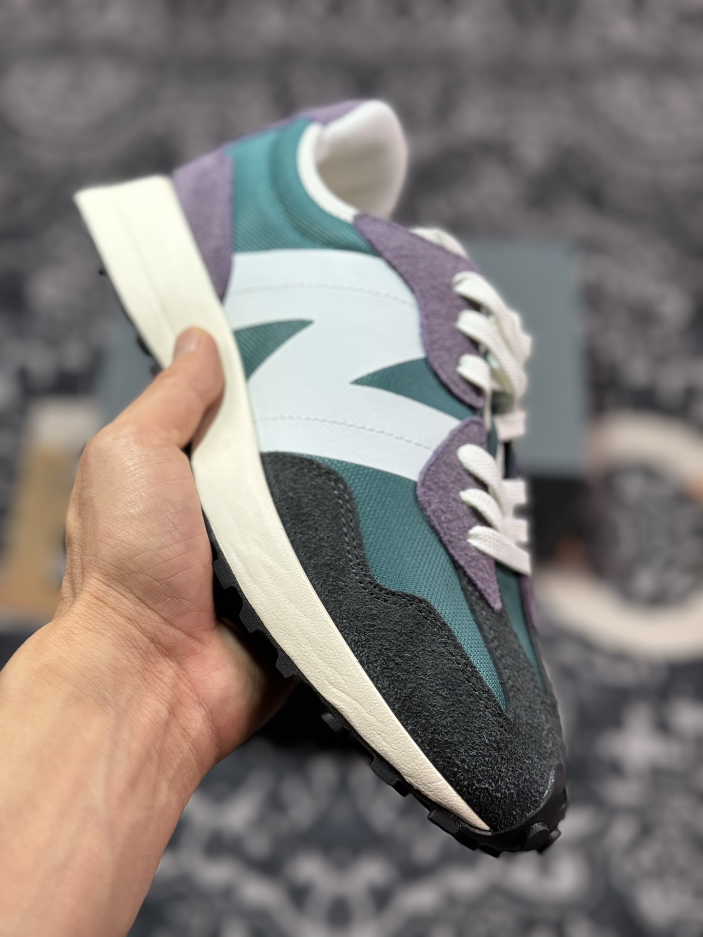 200 新百伦New Balance MS327系列低帮复古休闲运动慢跑鞋“拼色湖水绿暗黑紫黄”MS327HA