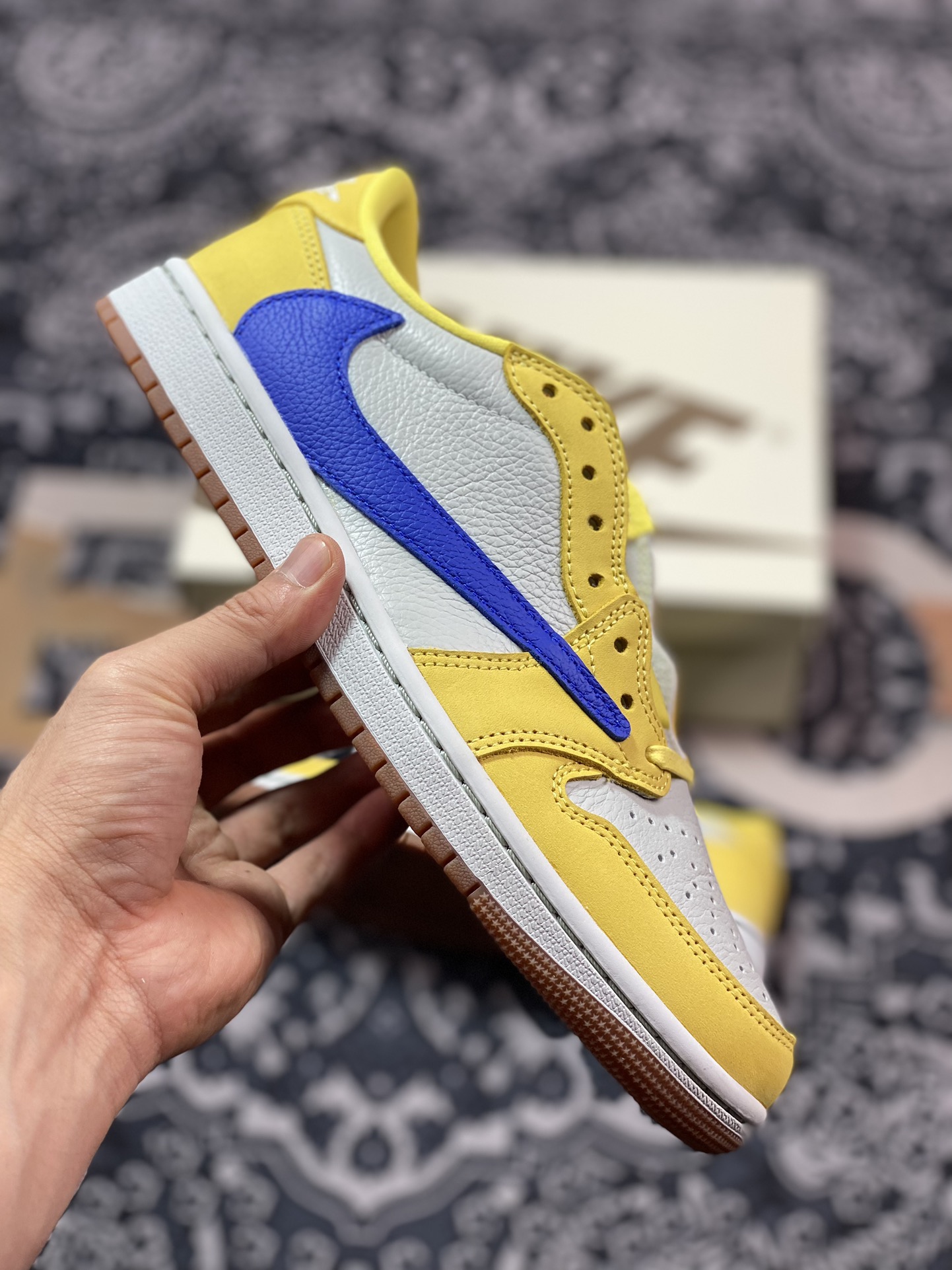 Air Jordan 1 Low ”Canary” White, Blue and Yellow DZ4137-700