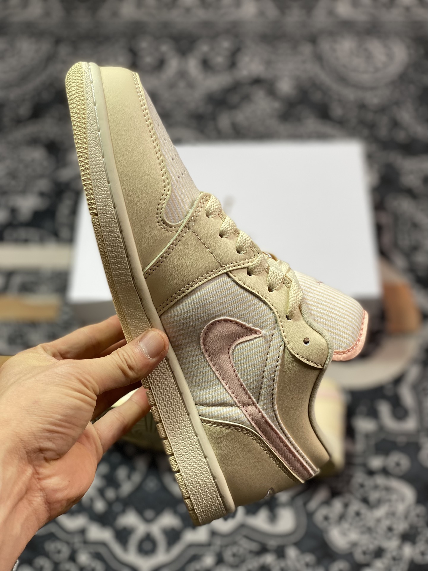 Original Air Jordan 1 Low Beige FQ1925-100