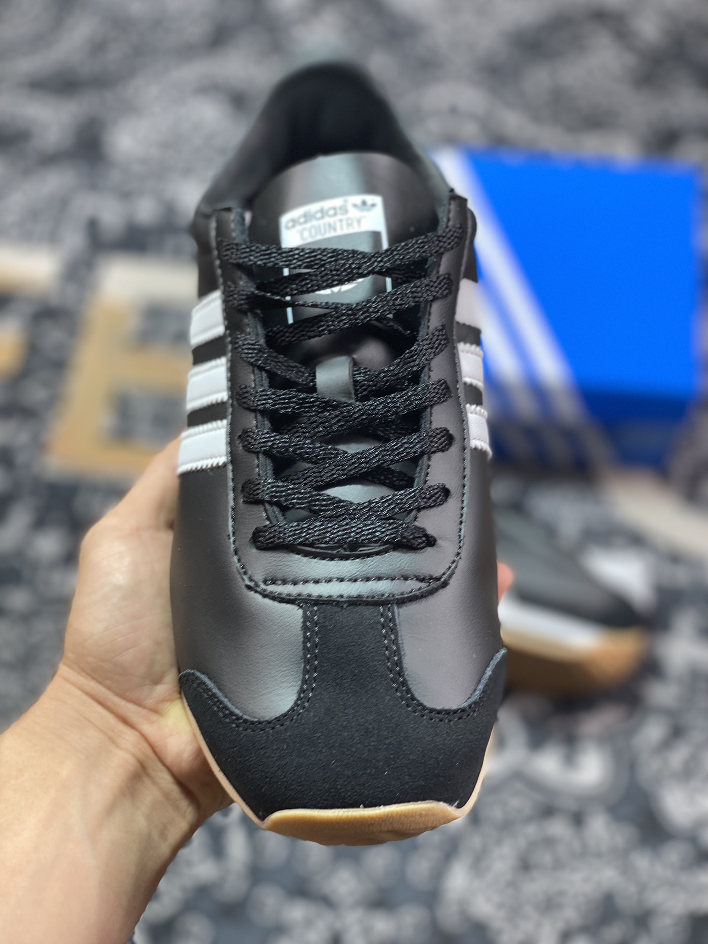 FeiFei Ruan x Adidas Country OG ”Chinese New Year” National Jogging Shoes ”Joint Black and White Stitching” IE4231