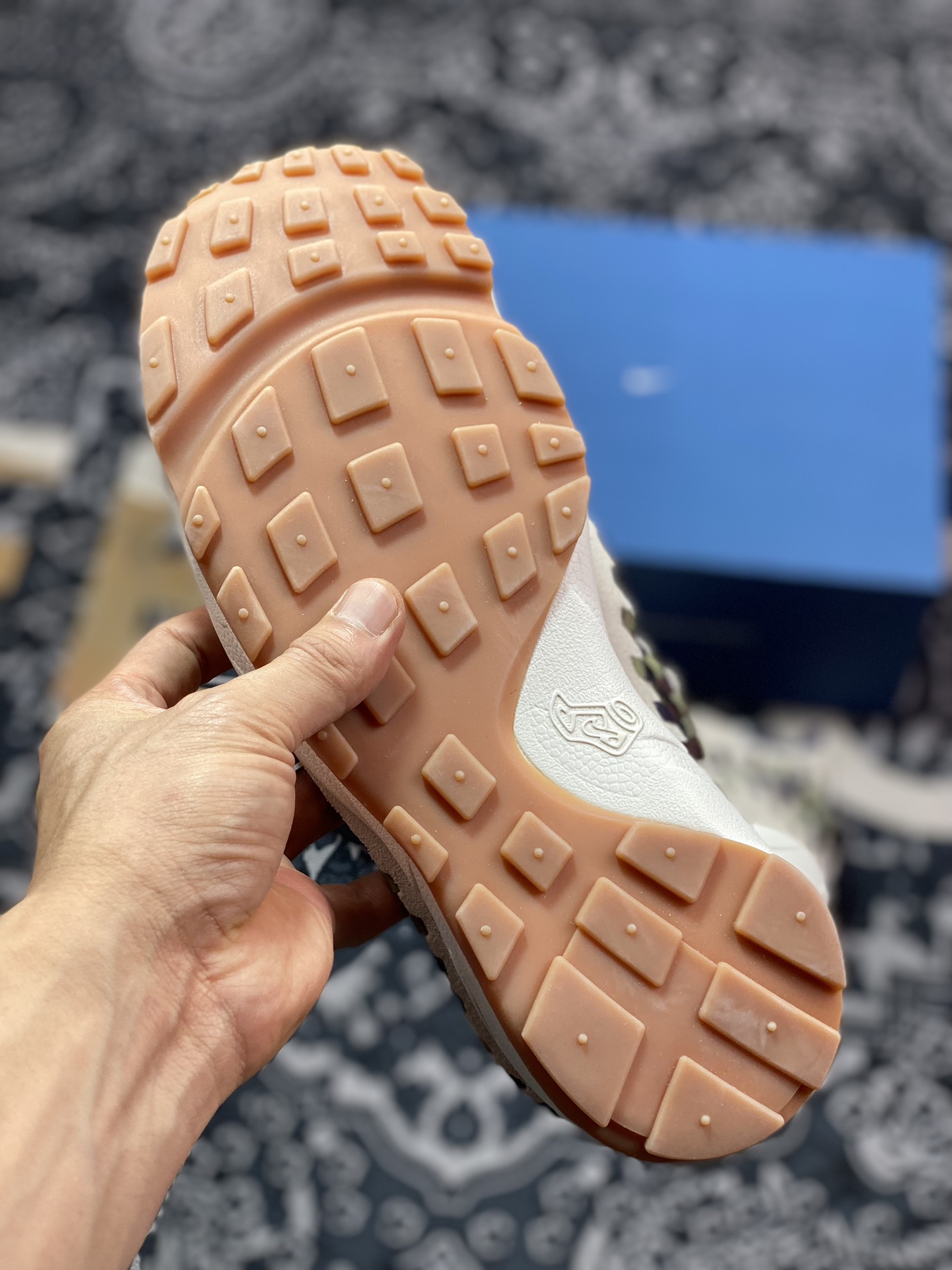 220  Nk Air Footscape Woven 不对称编织防滑耐磨低帮生活休闲鞋  FV3615-191