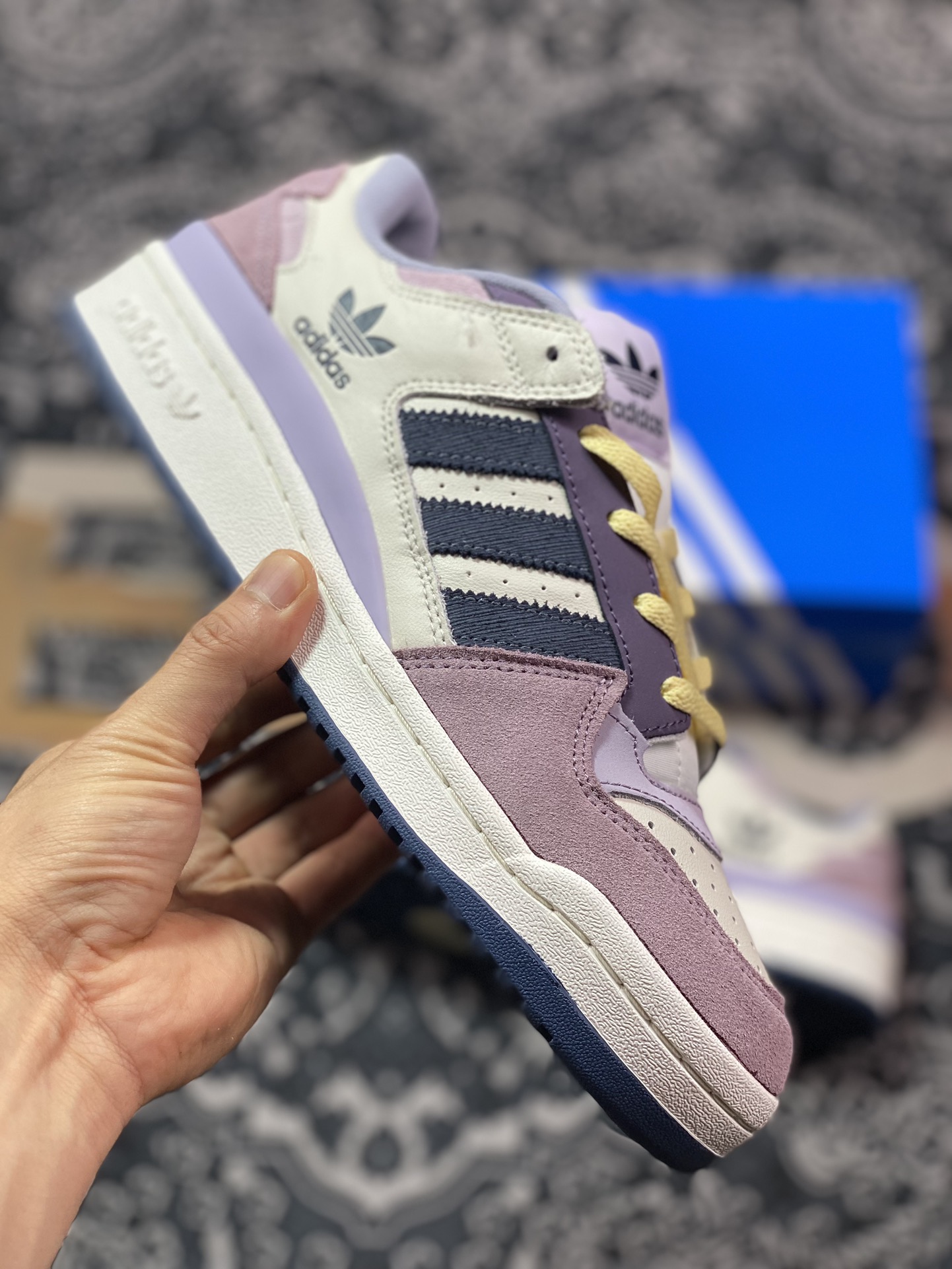 / Adidas Originals Forum Low CL Roman Sneakers ”Off-White Lavender Purple” ID6266