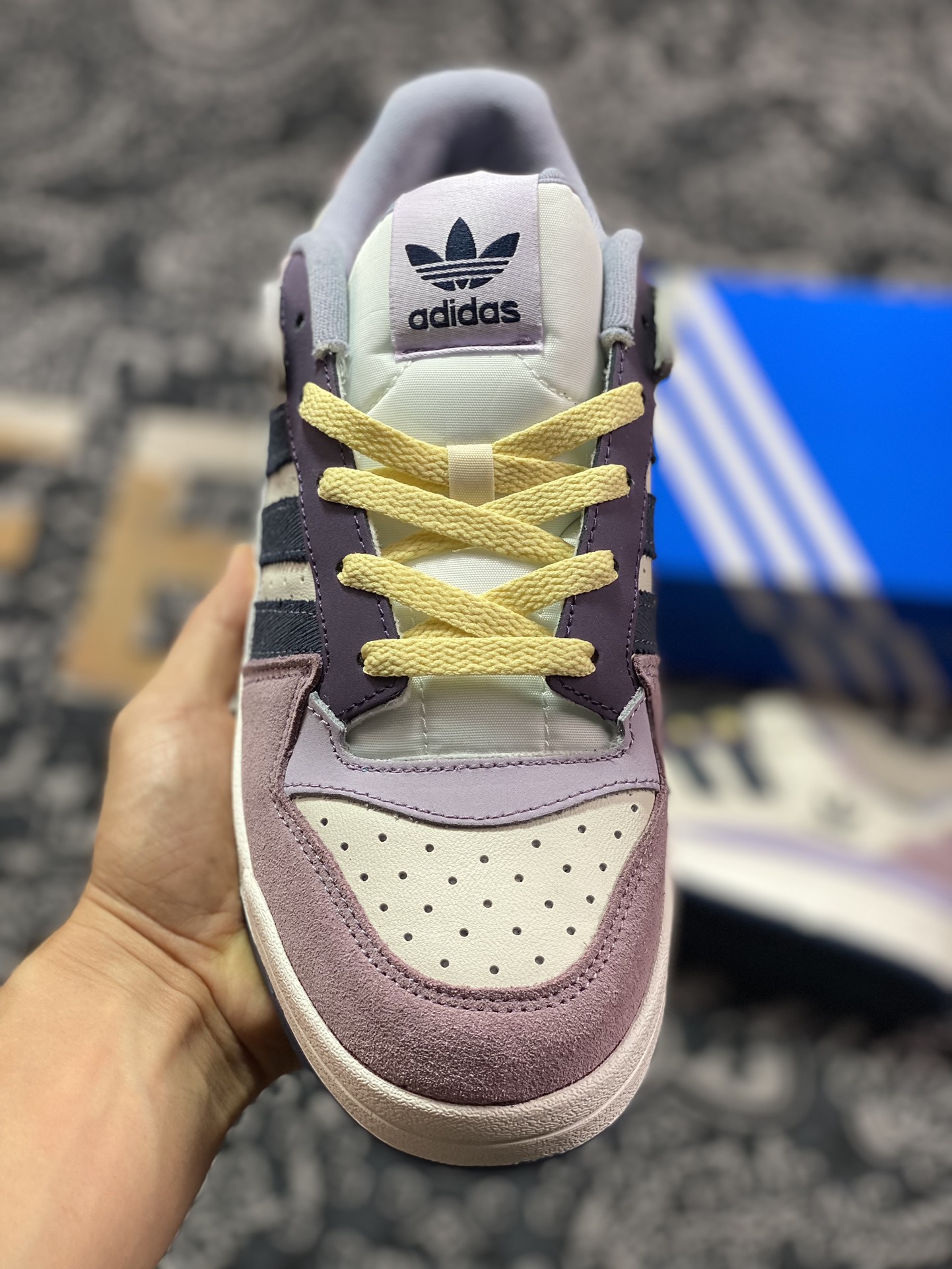 / Adidas Originals Forum Low CL Roman Sneakers ”Off-White Lavender Purple” ID6266