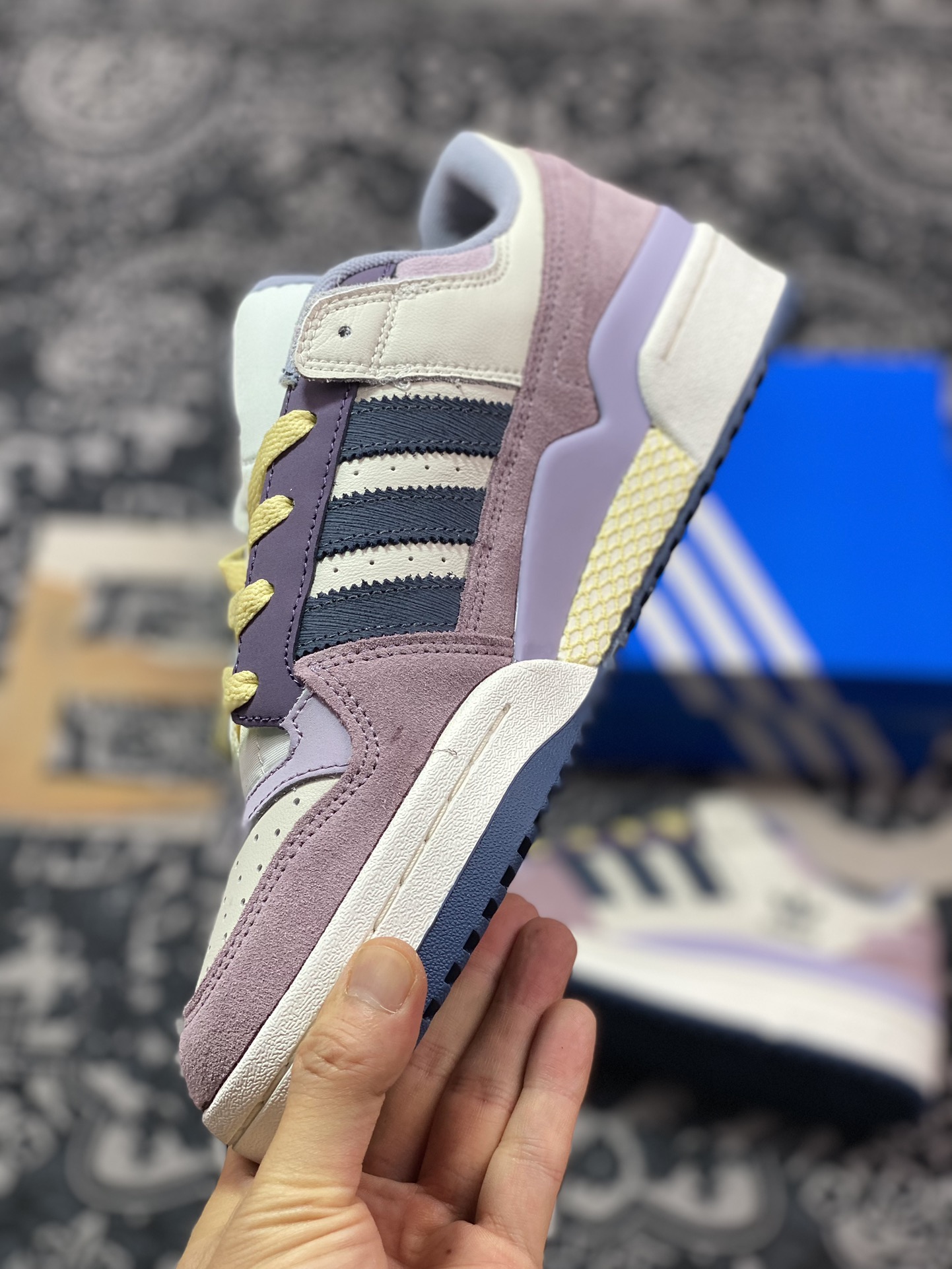 / Adidas Originals Forum Low CL Roman Sneakers ”Off-White Lavender Purple” ID6266
