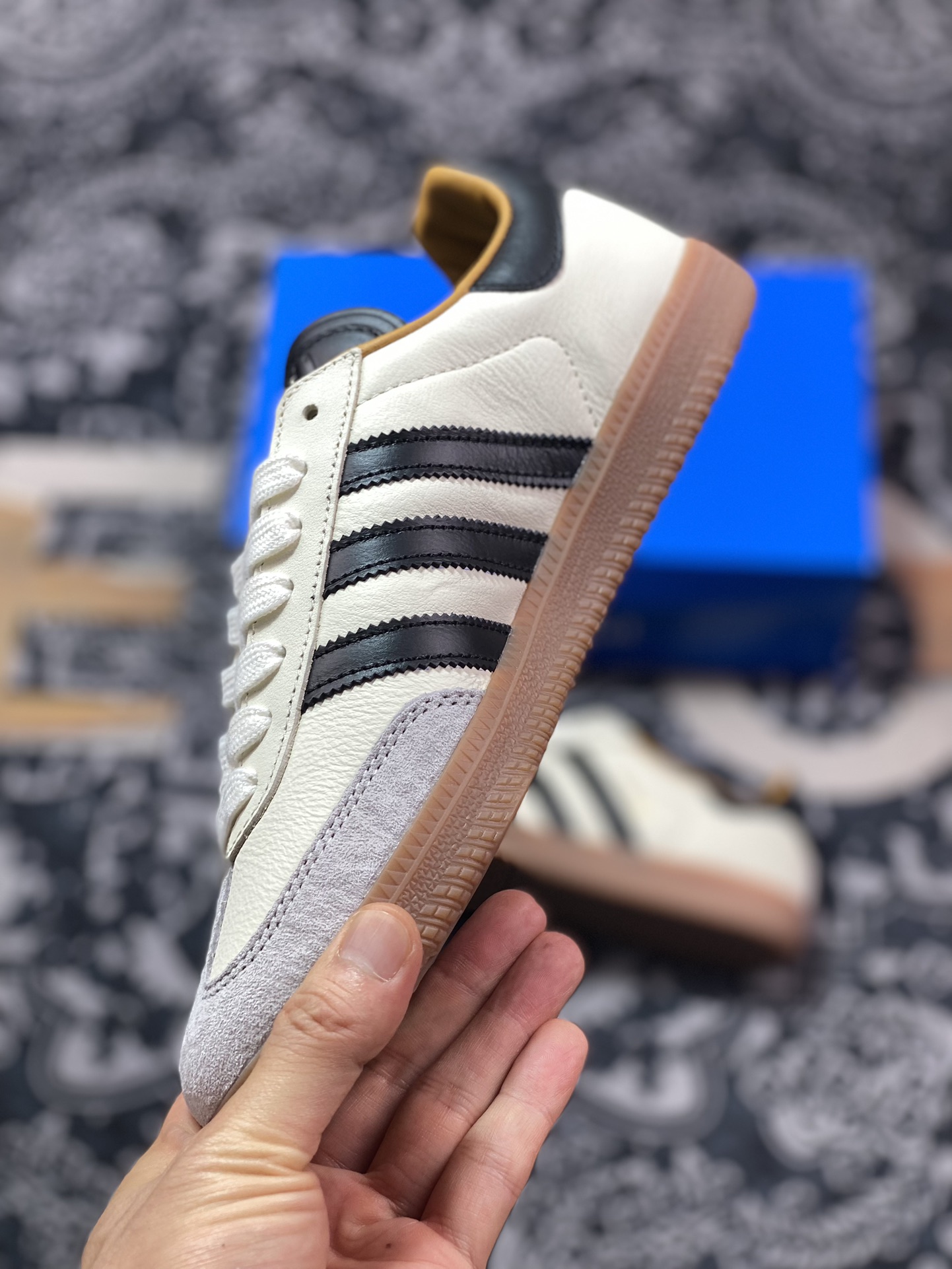 240  JJJJound x Adidas Originals Samba OG 灰白色 低帮休闲板鞋 ID8708