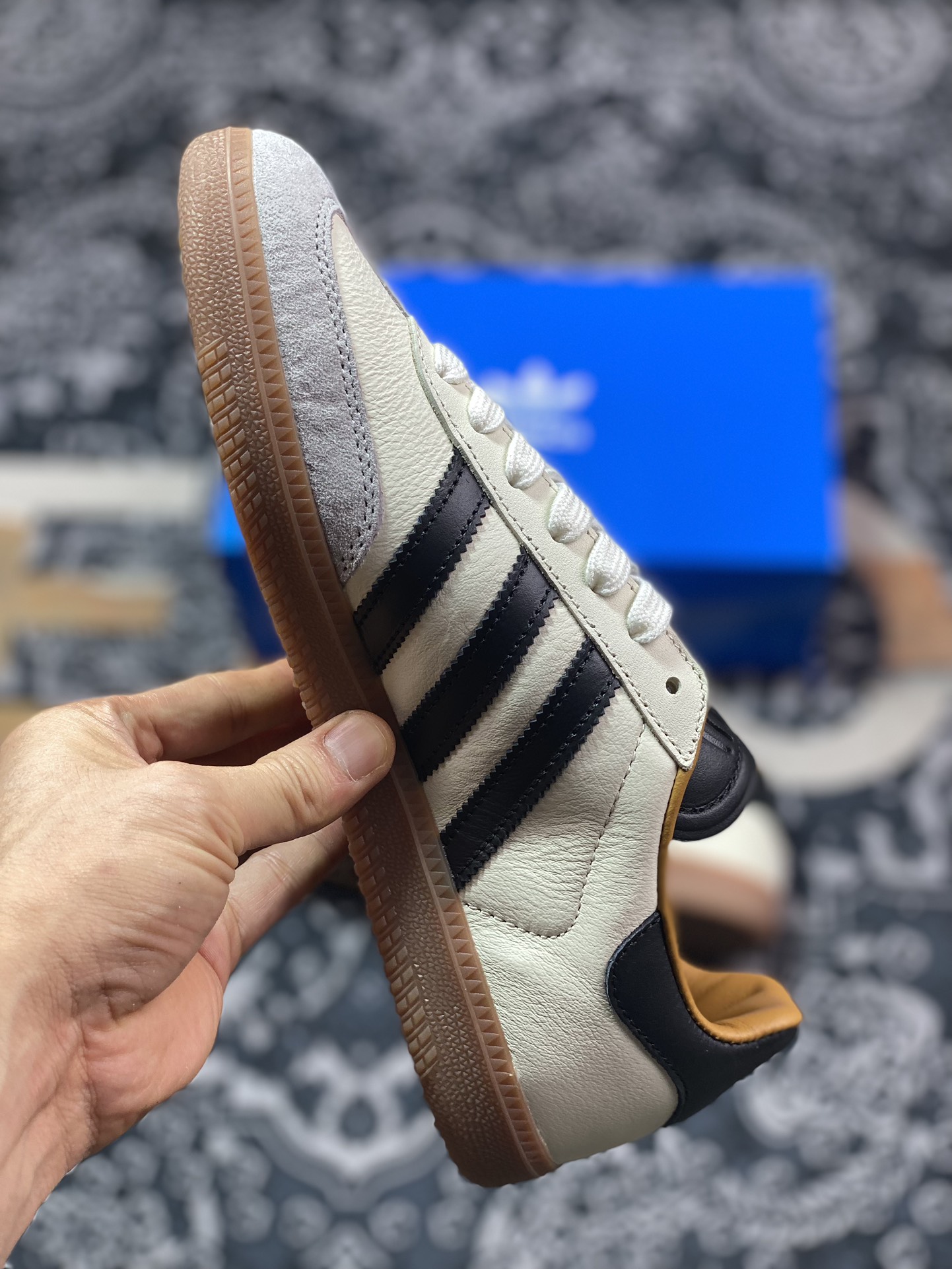 240  JJJJound x Adidas Originals Samba OG 灰白色 低帮休闲板鞋 ID8708