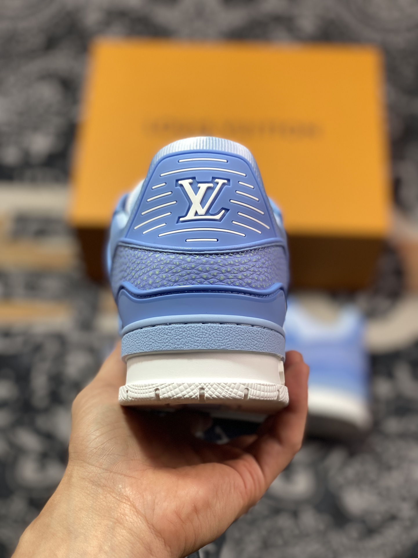 Louis Vuitton LV Trainer Low-top Casual Sneakers
